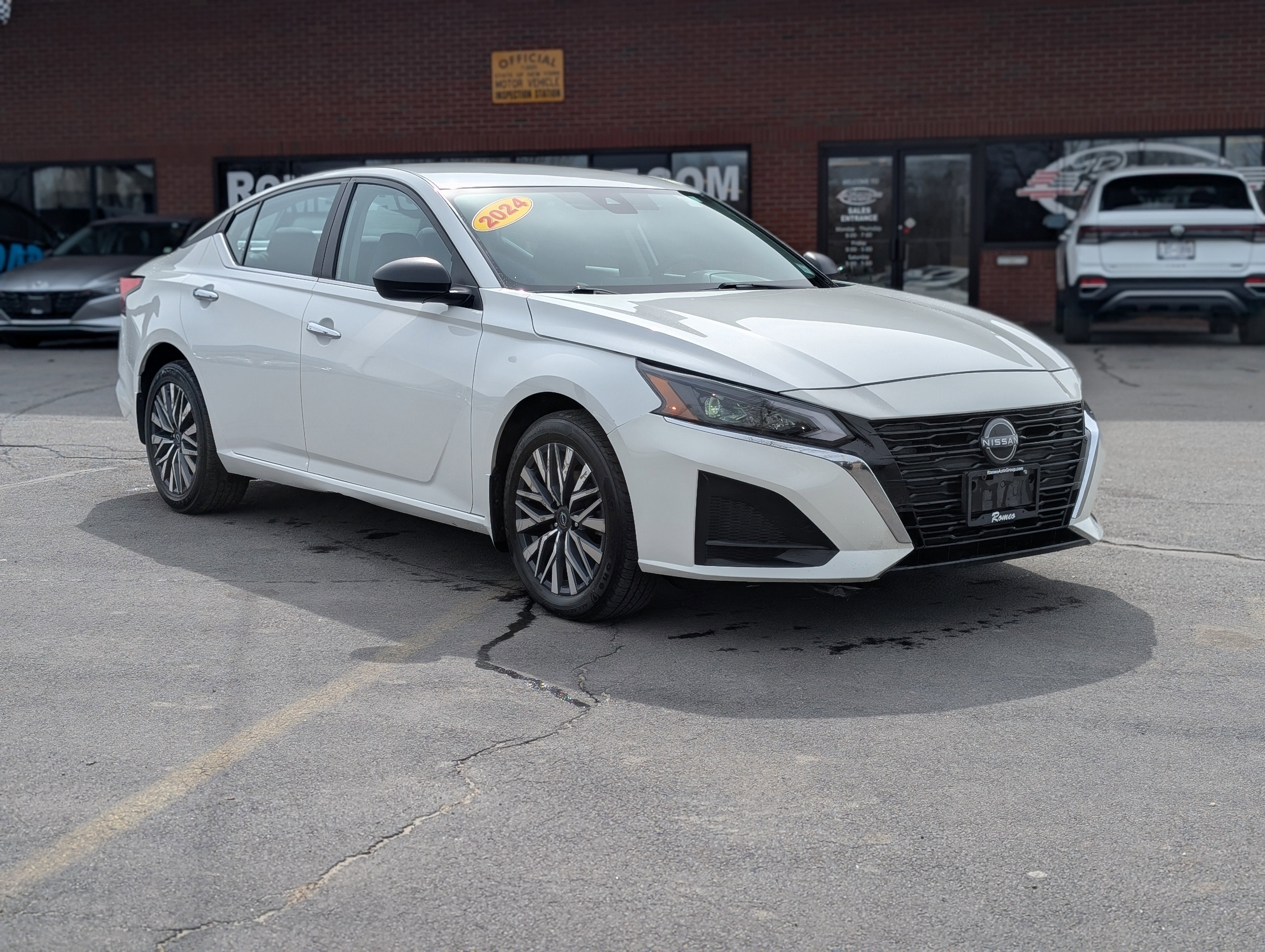 2024 Nissan Altima 2.5 SV