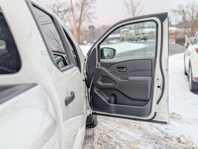 2023 Nissan Frontier S
