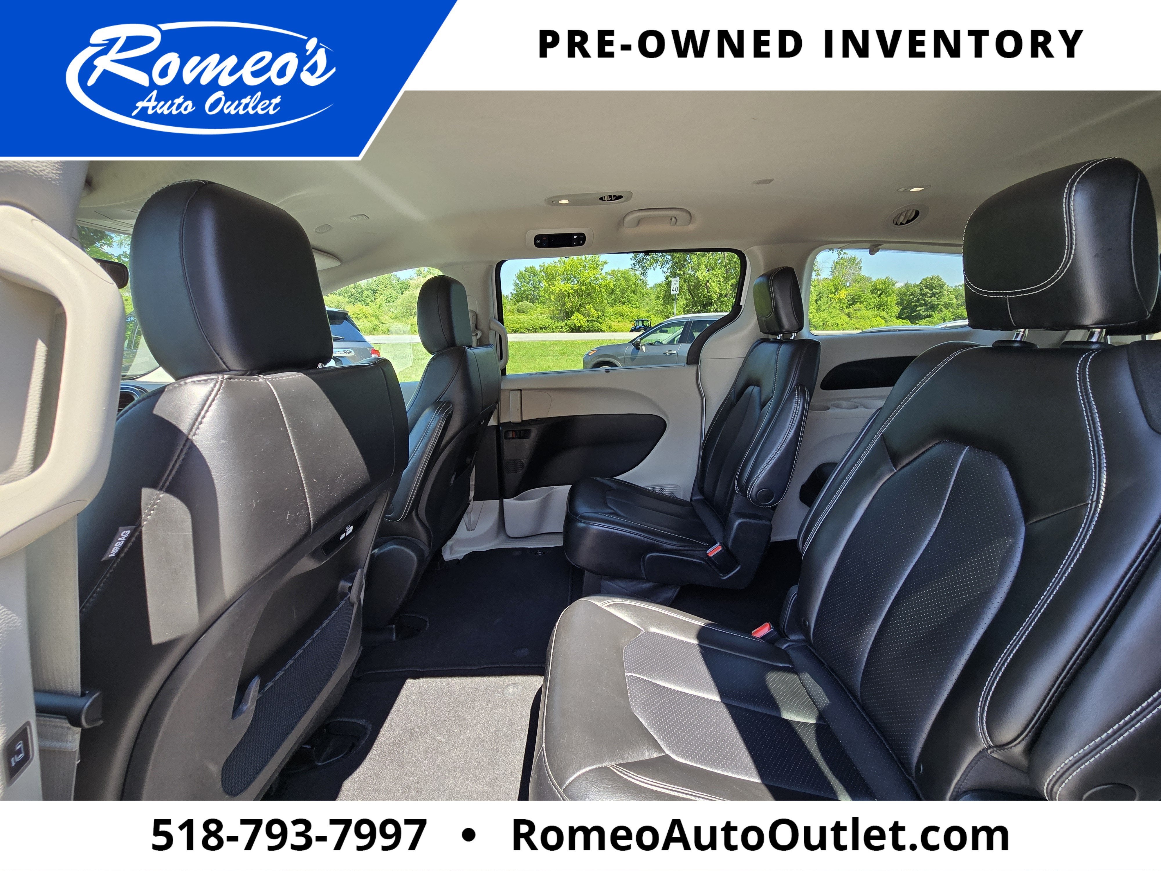 2023 Chrysler Pacifica Touring L