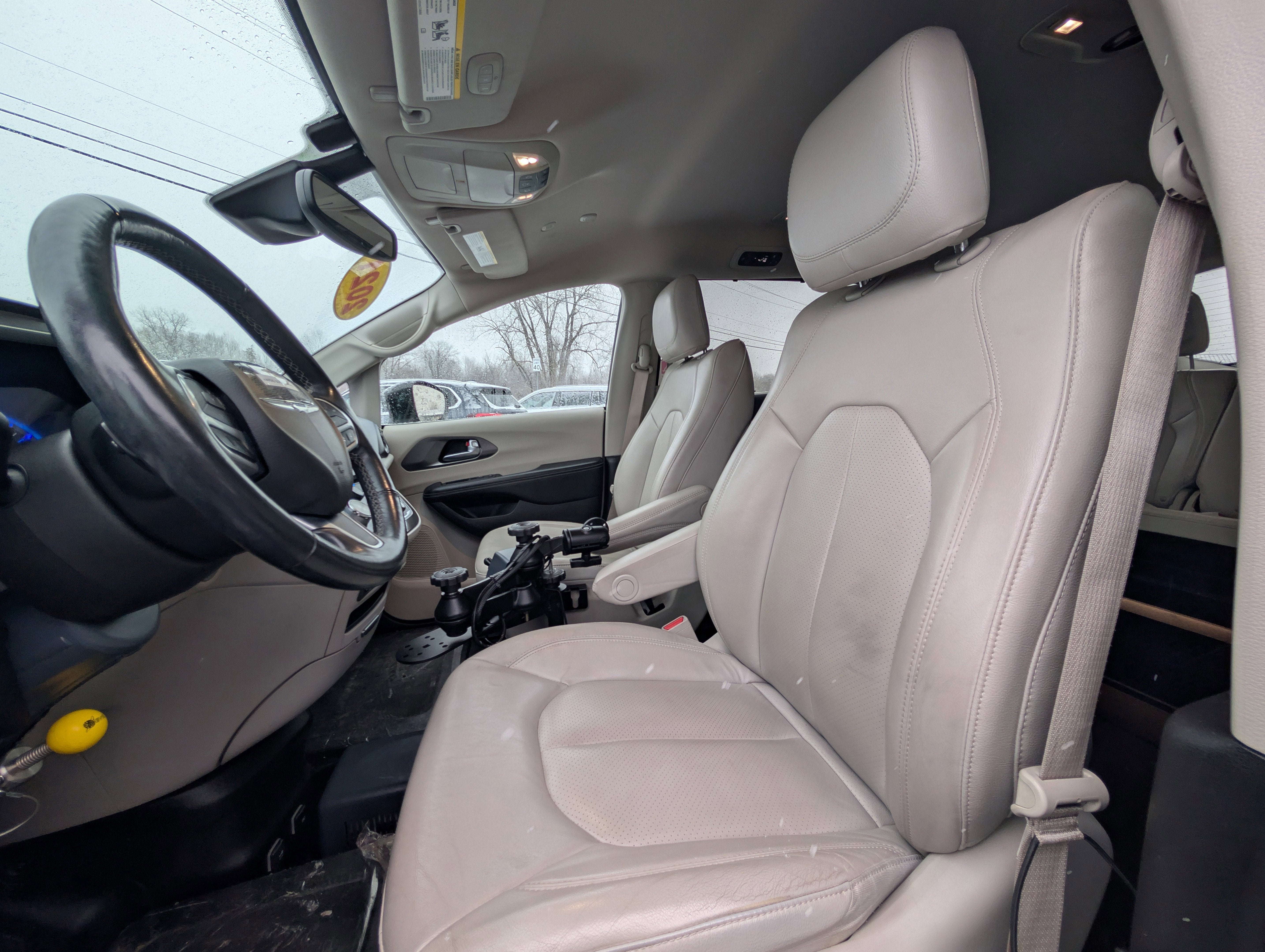 2021 Chrysler Pacifica Touring L Handicap Equipped
