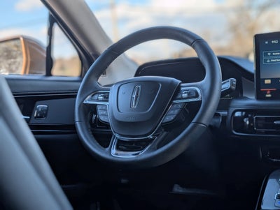 2022 Lincoln Nautilus Standard