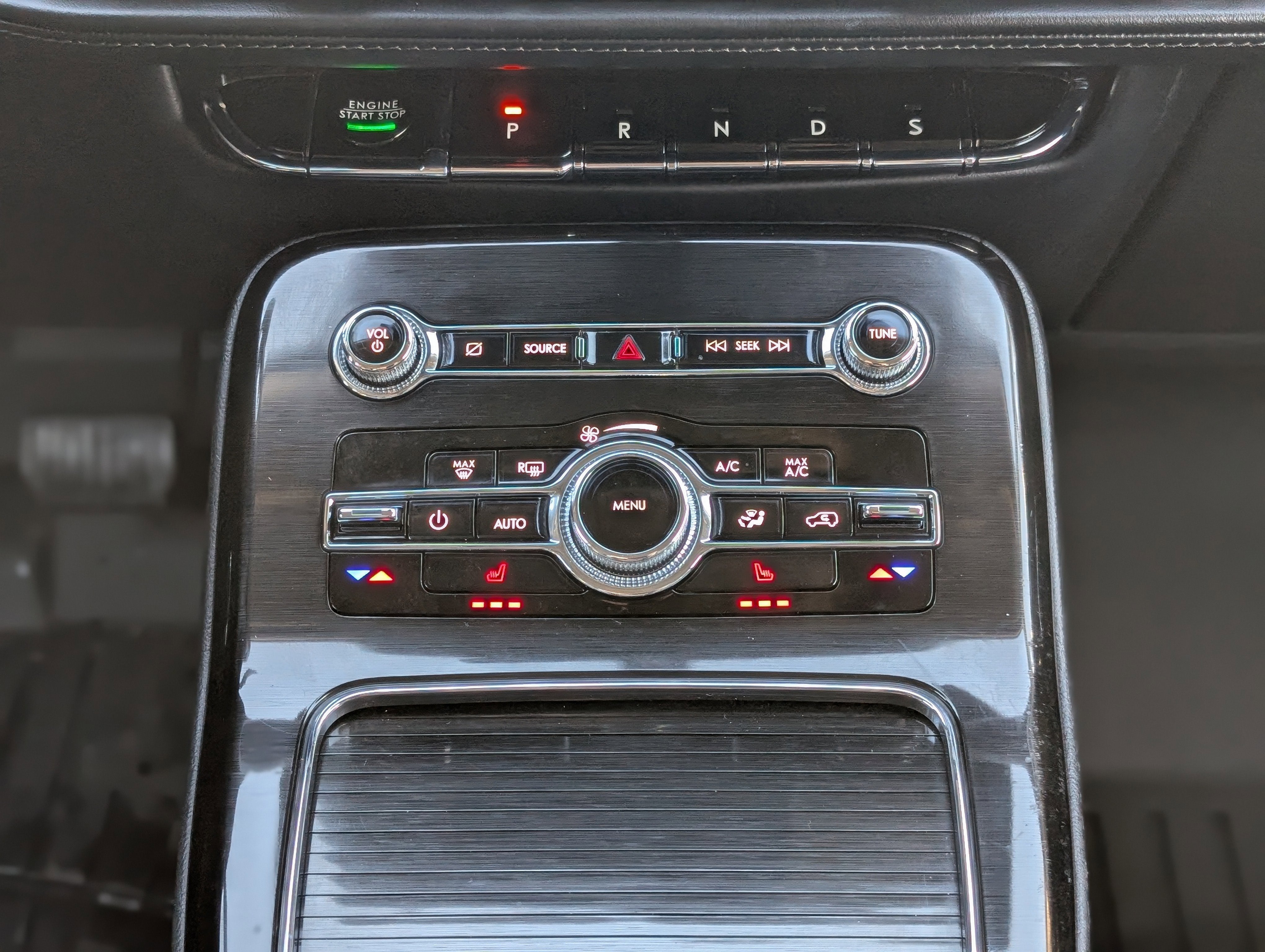 2022 Lincoln Nautilus Standard