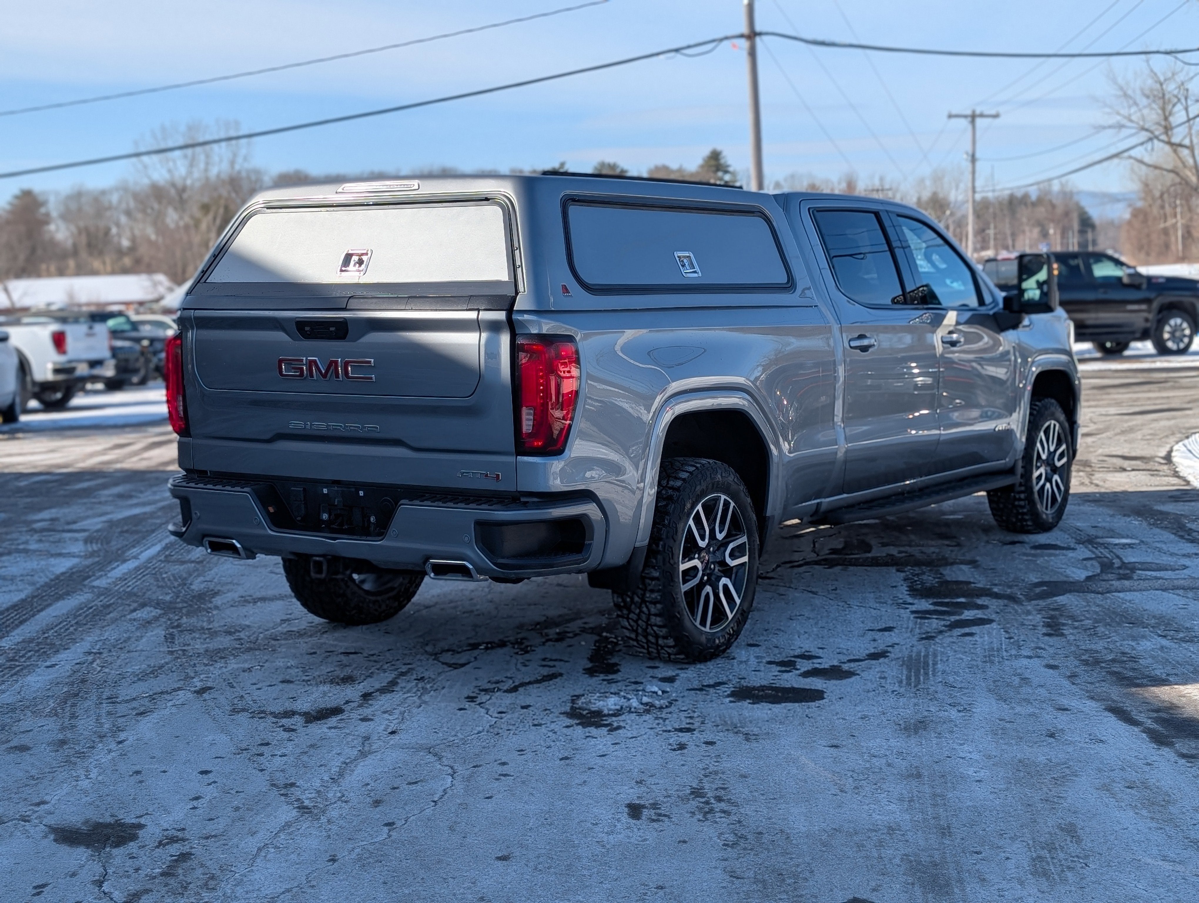 2023 GMC Sierra 1500 AT4