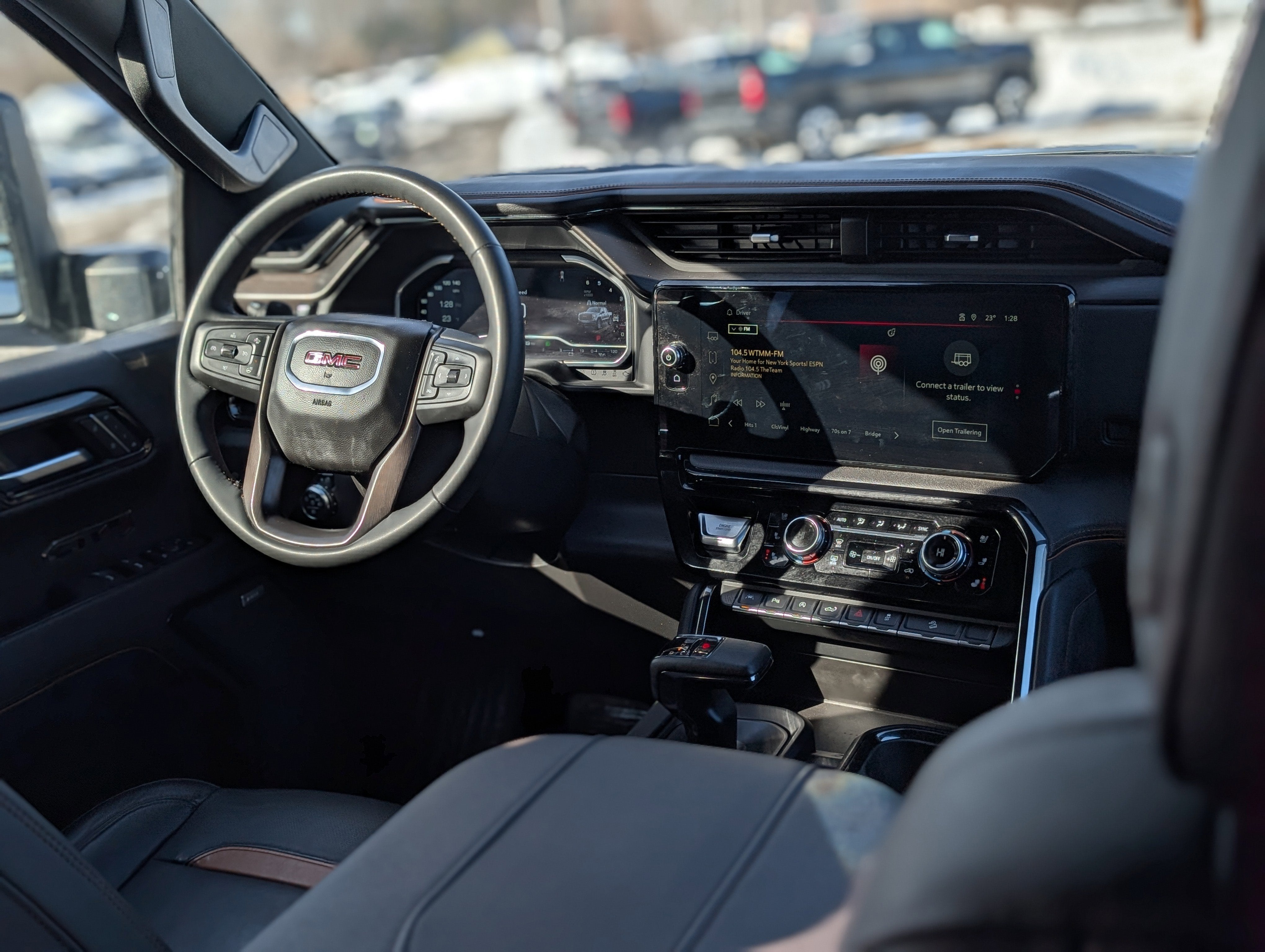 2023 GMC Sierra 1500 AT4