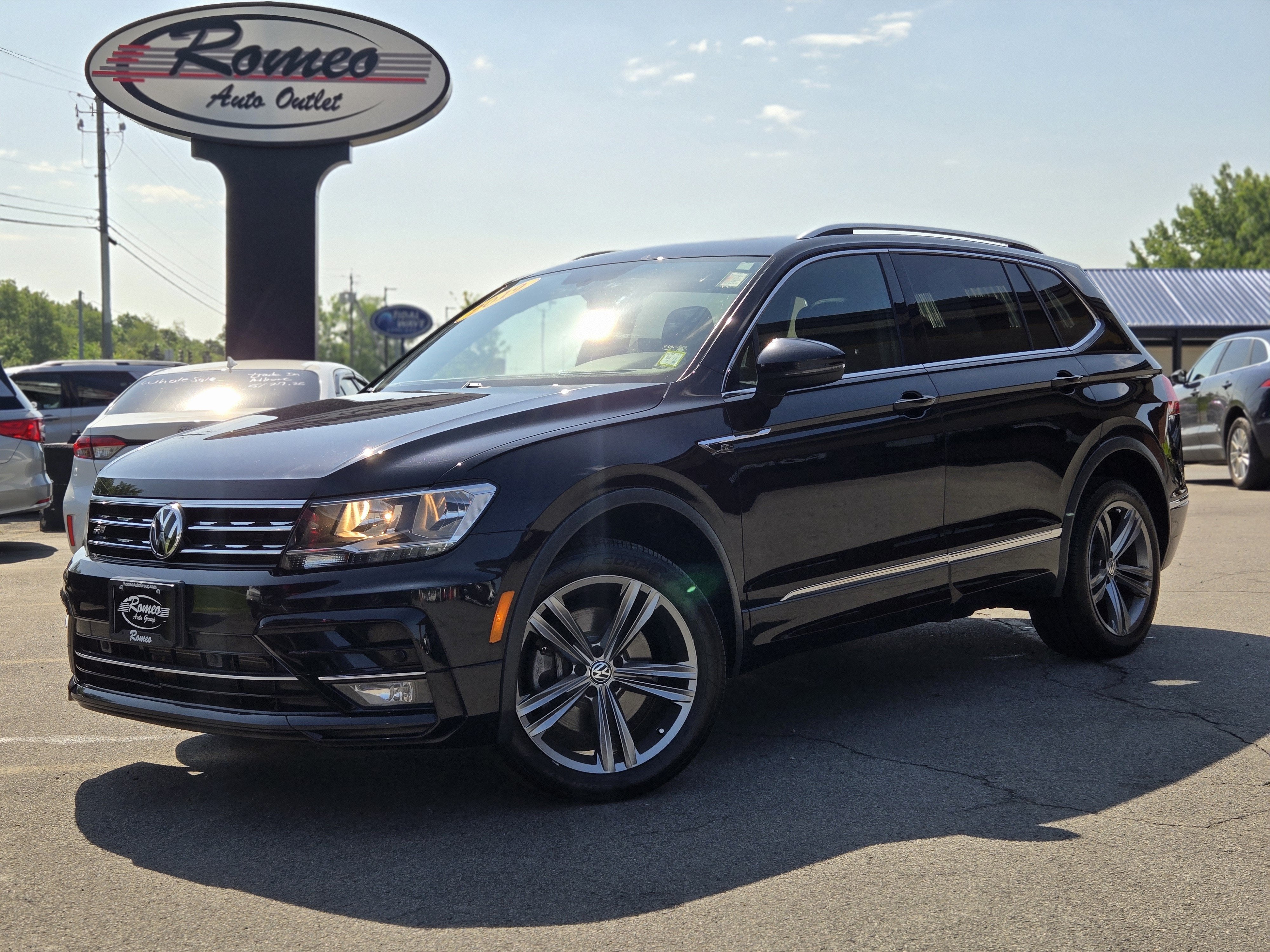 2019 Volkswagen Tiguan 2.0T SEL R-Line 4Motion