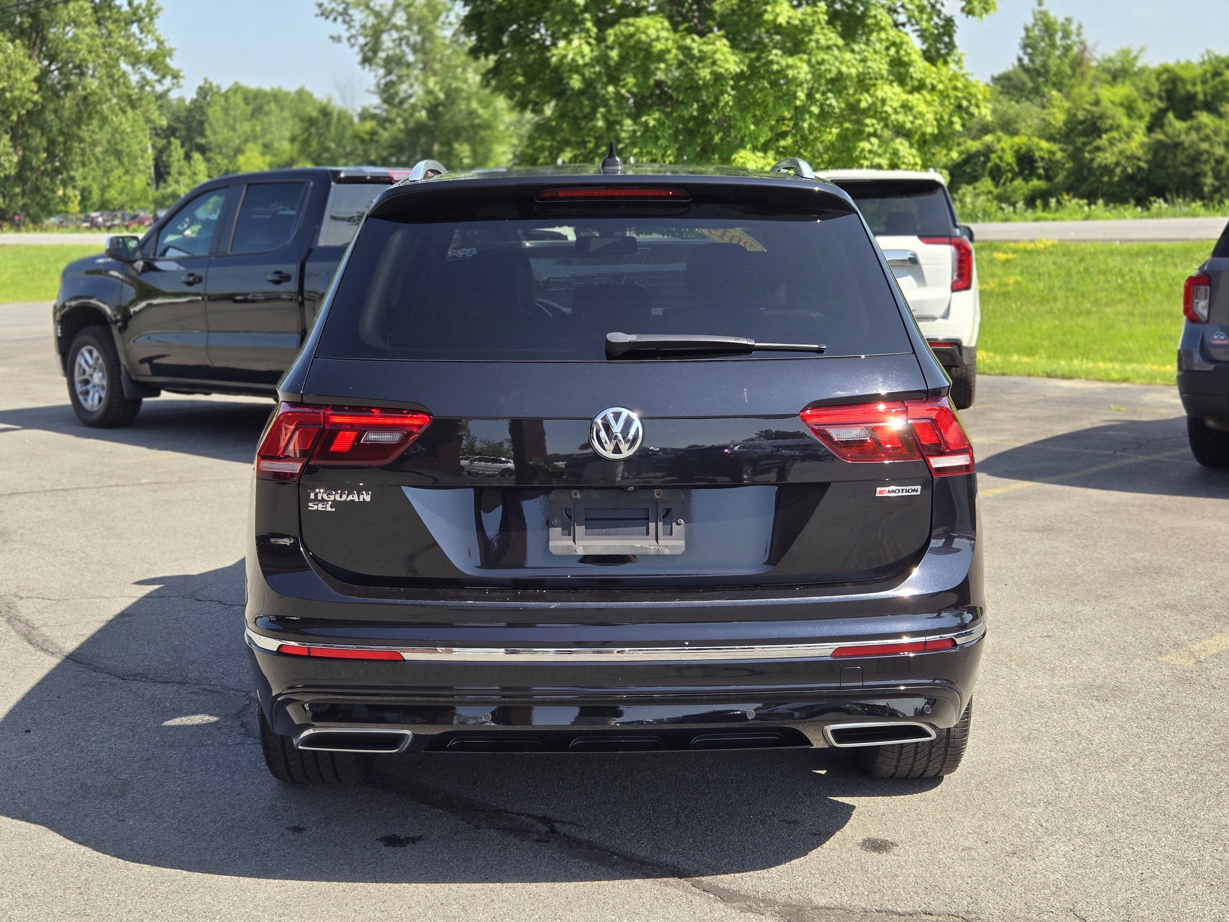 2019 Volkswagen Tiguan 2.0T SEL R-Line 4Motion