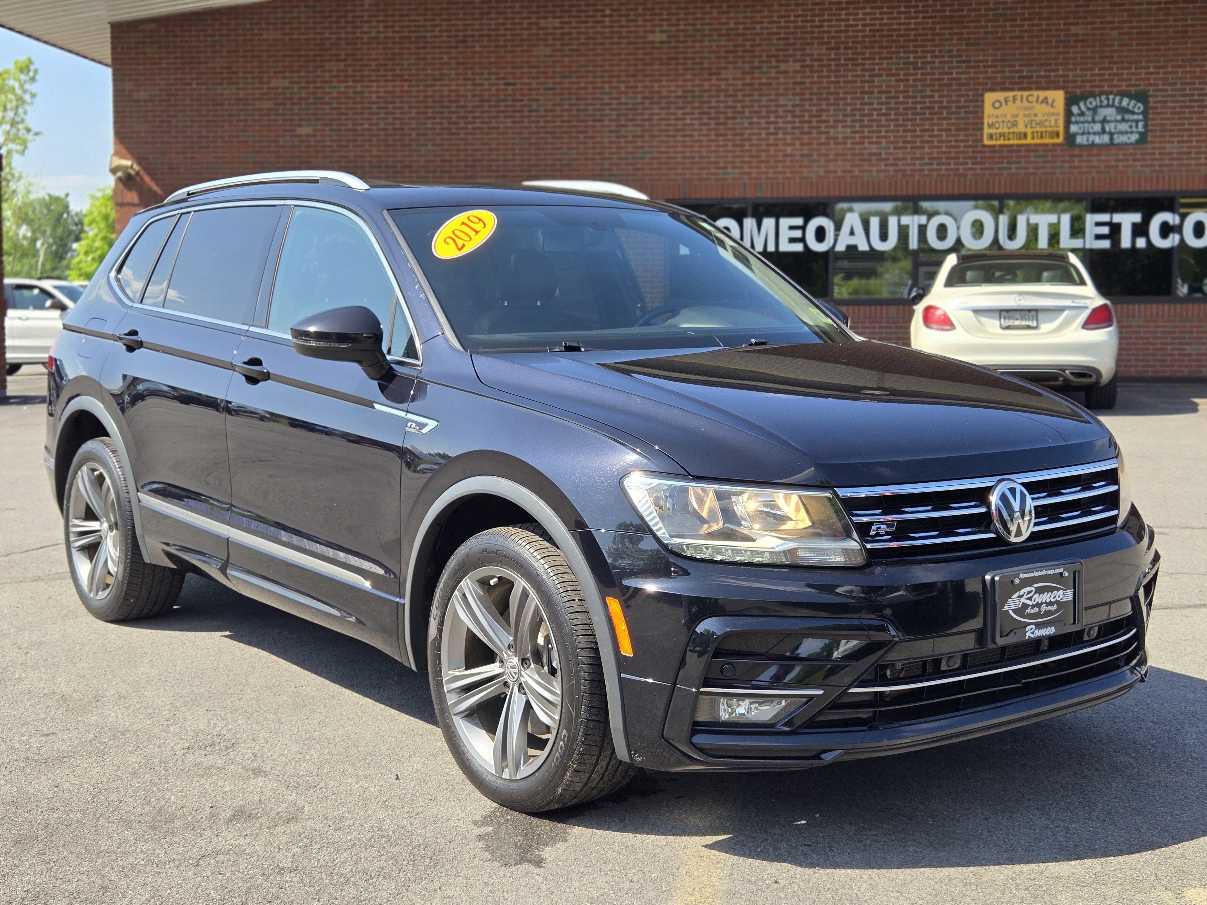 2019 Volkswagen Tiguan 2.0T SEL R-Line 4Motion