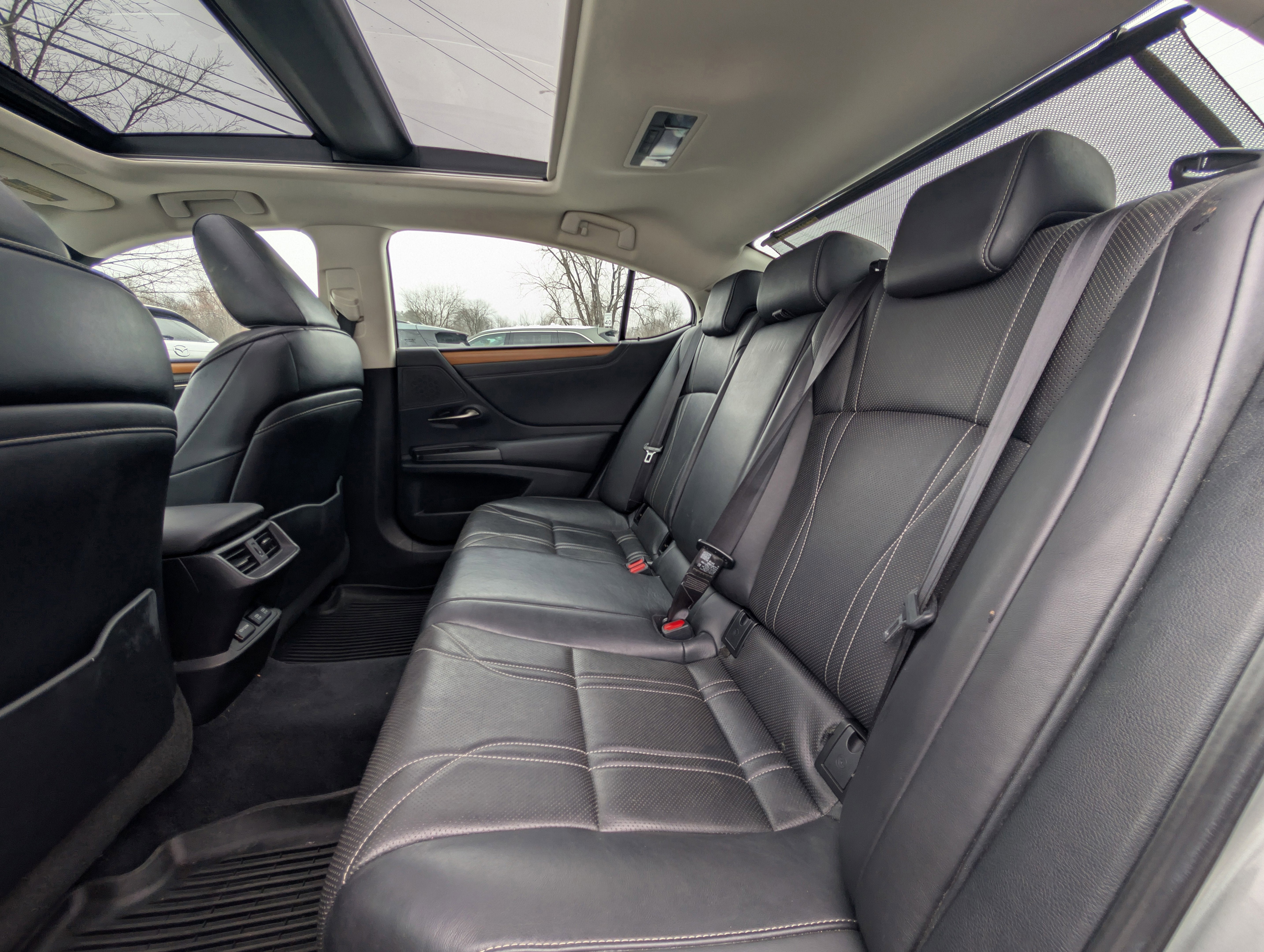 2019 Lexus ES 350 Luxury