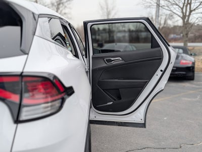 2025 Kia Sportage LX