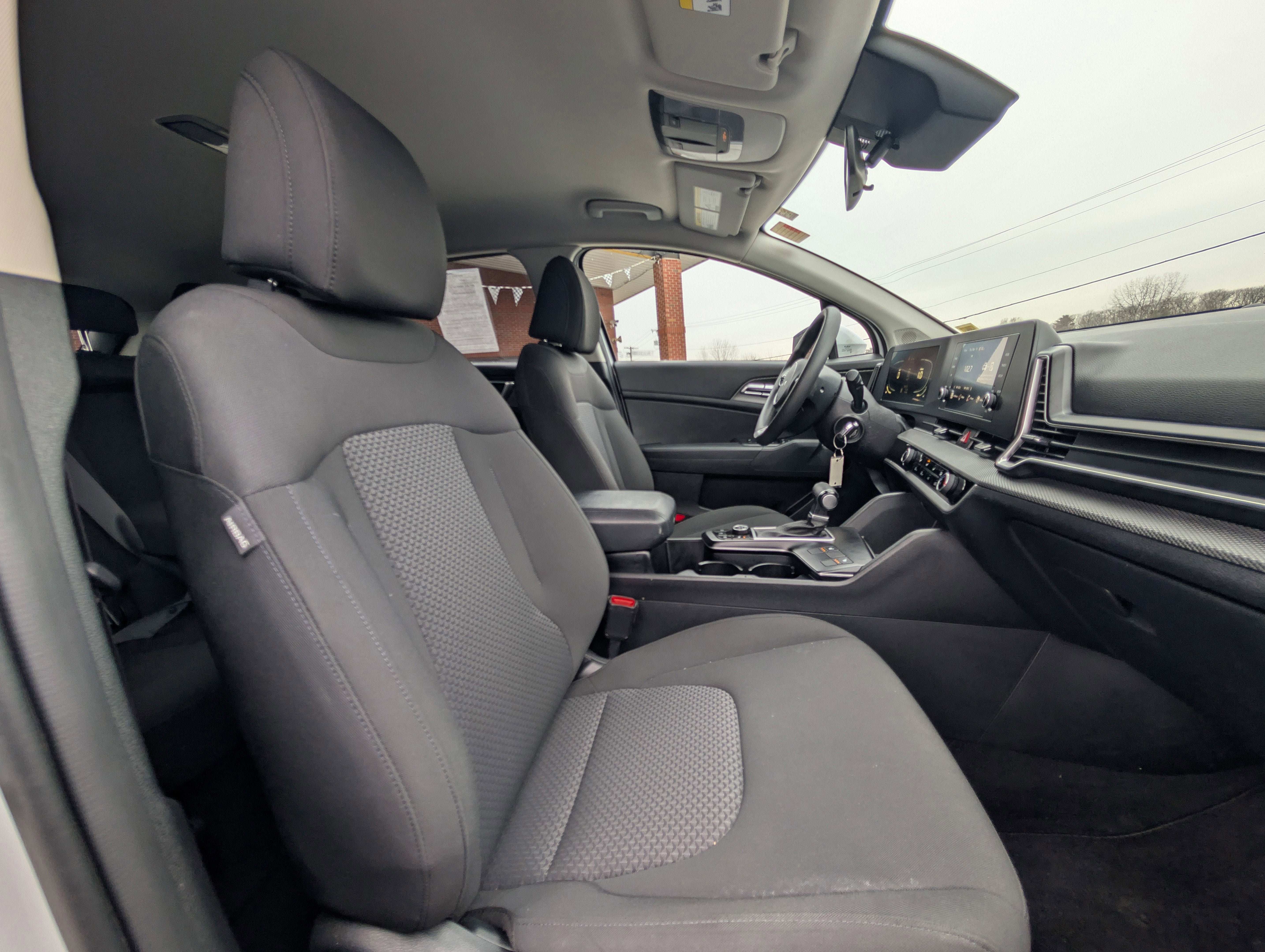 2025 Kia Sportage LX