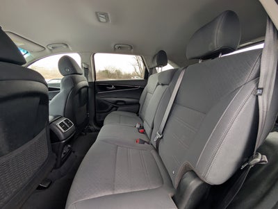 2019 Kia Sorento S