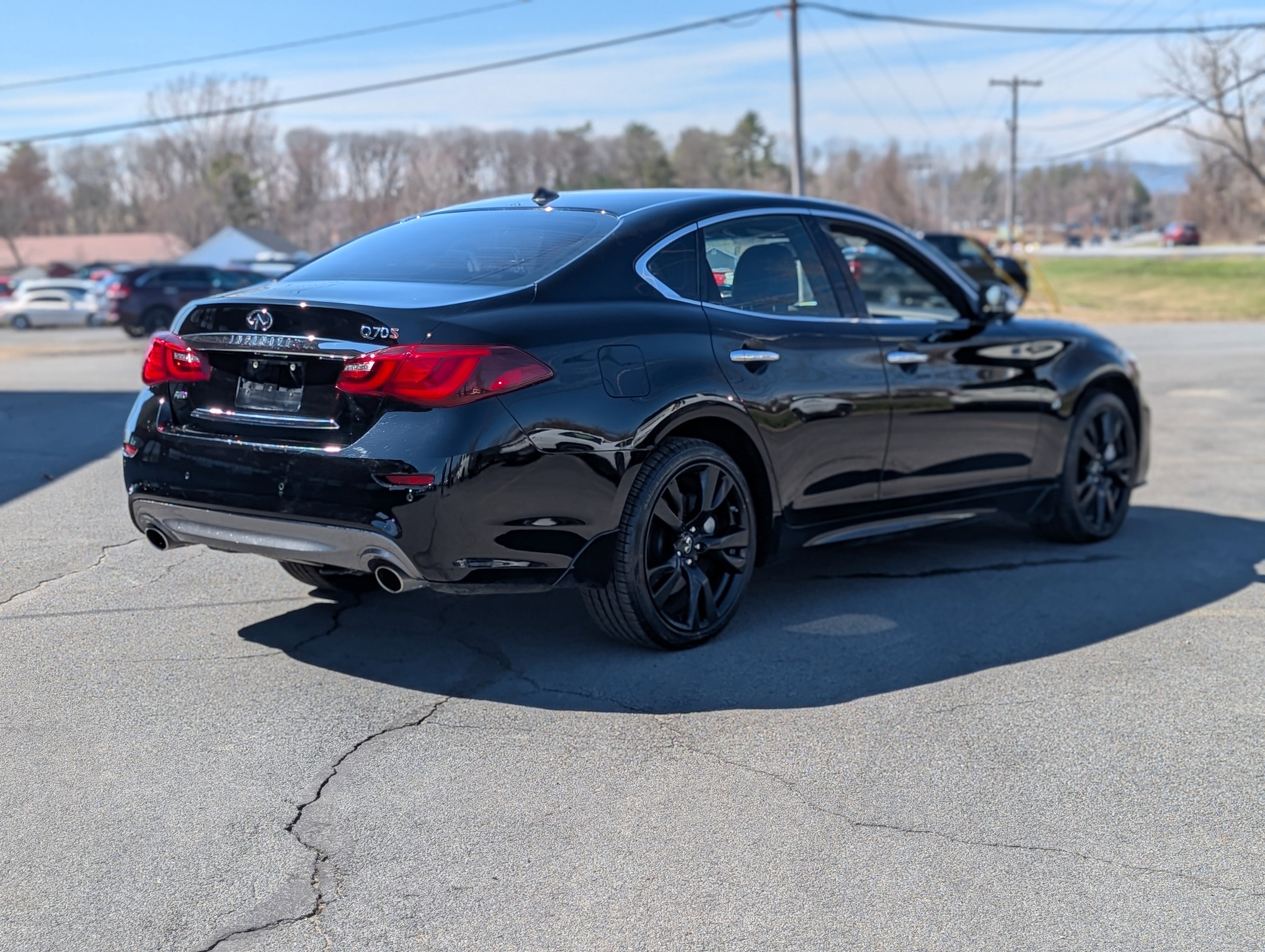 2017 INFINITI Q70 3.7X