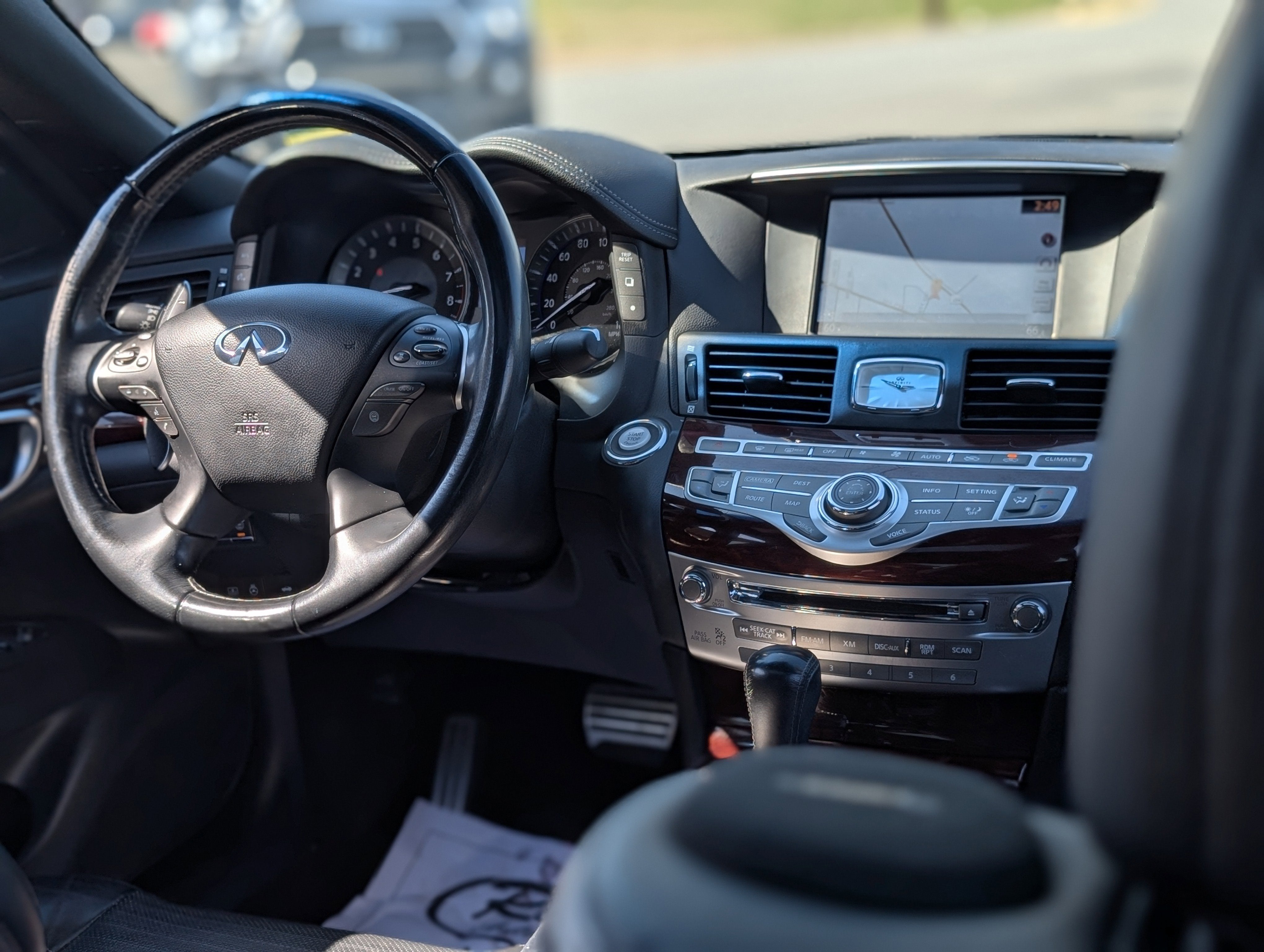 2017 INFINITI Q70 3.7X