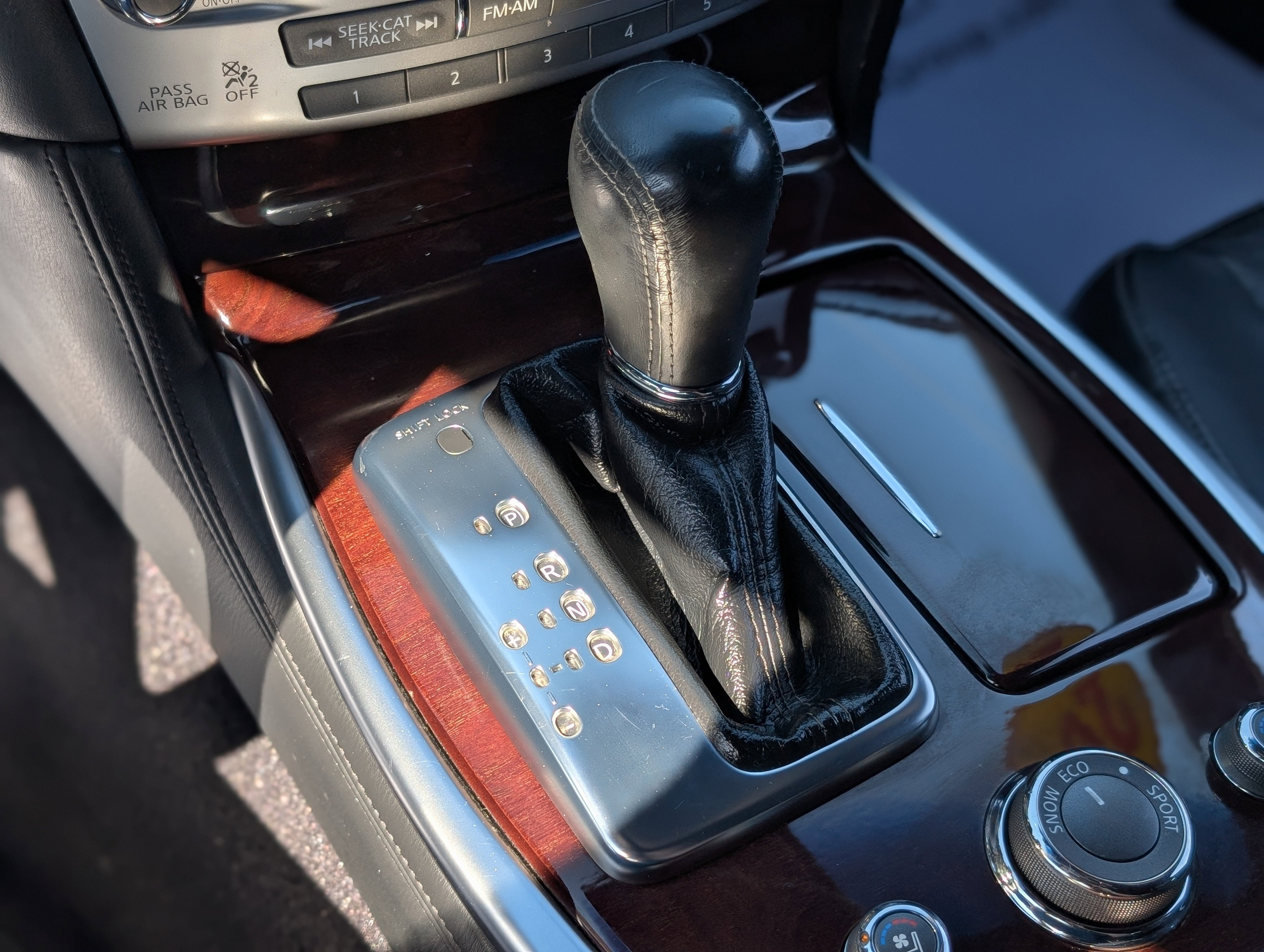 2017 INFINITI Q70 3.7X