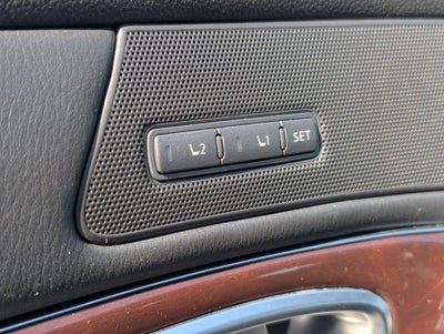 2017 INFINITI Q70 3.7X