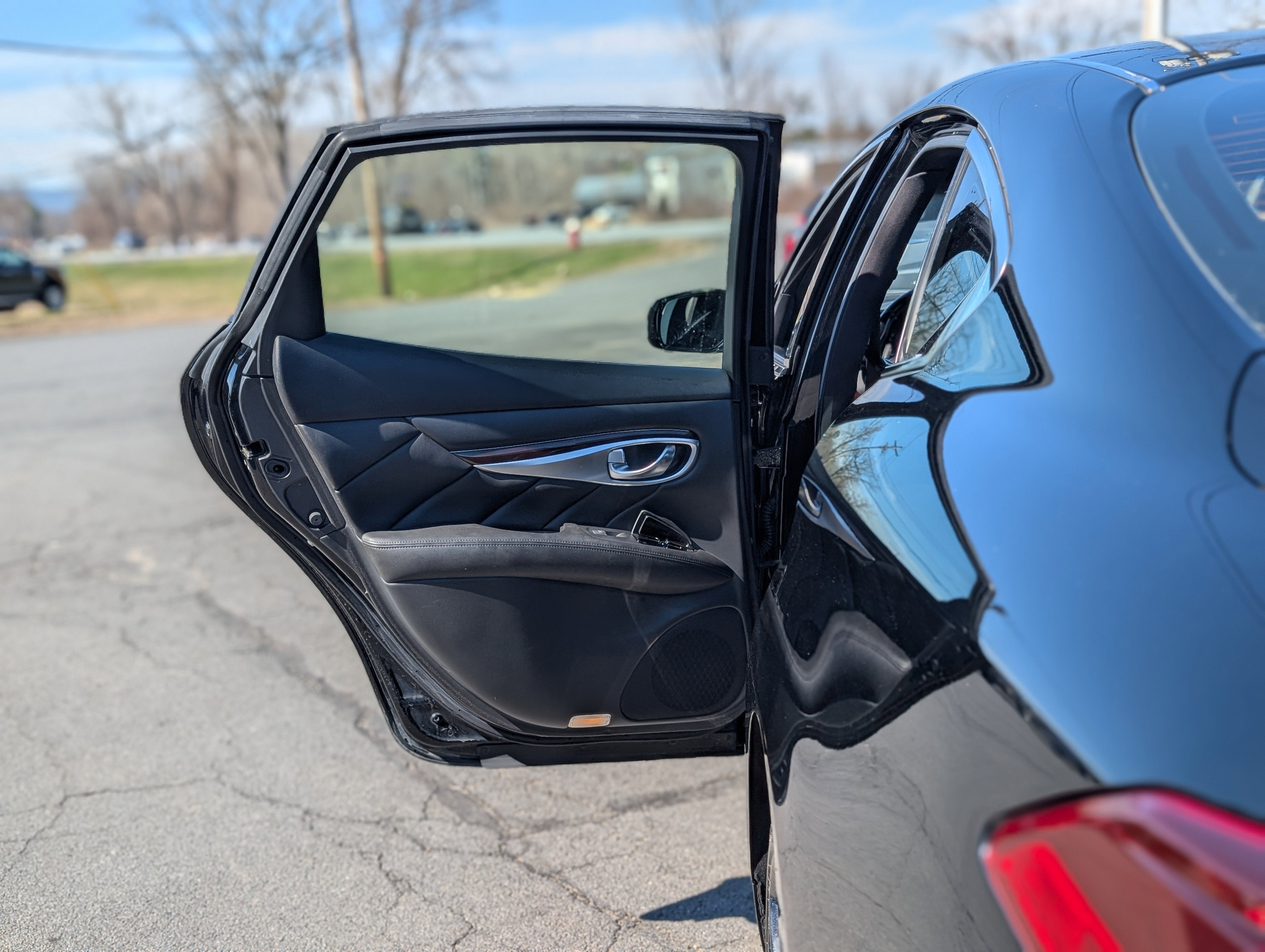 2017 INFINITI Q70 3.7X