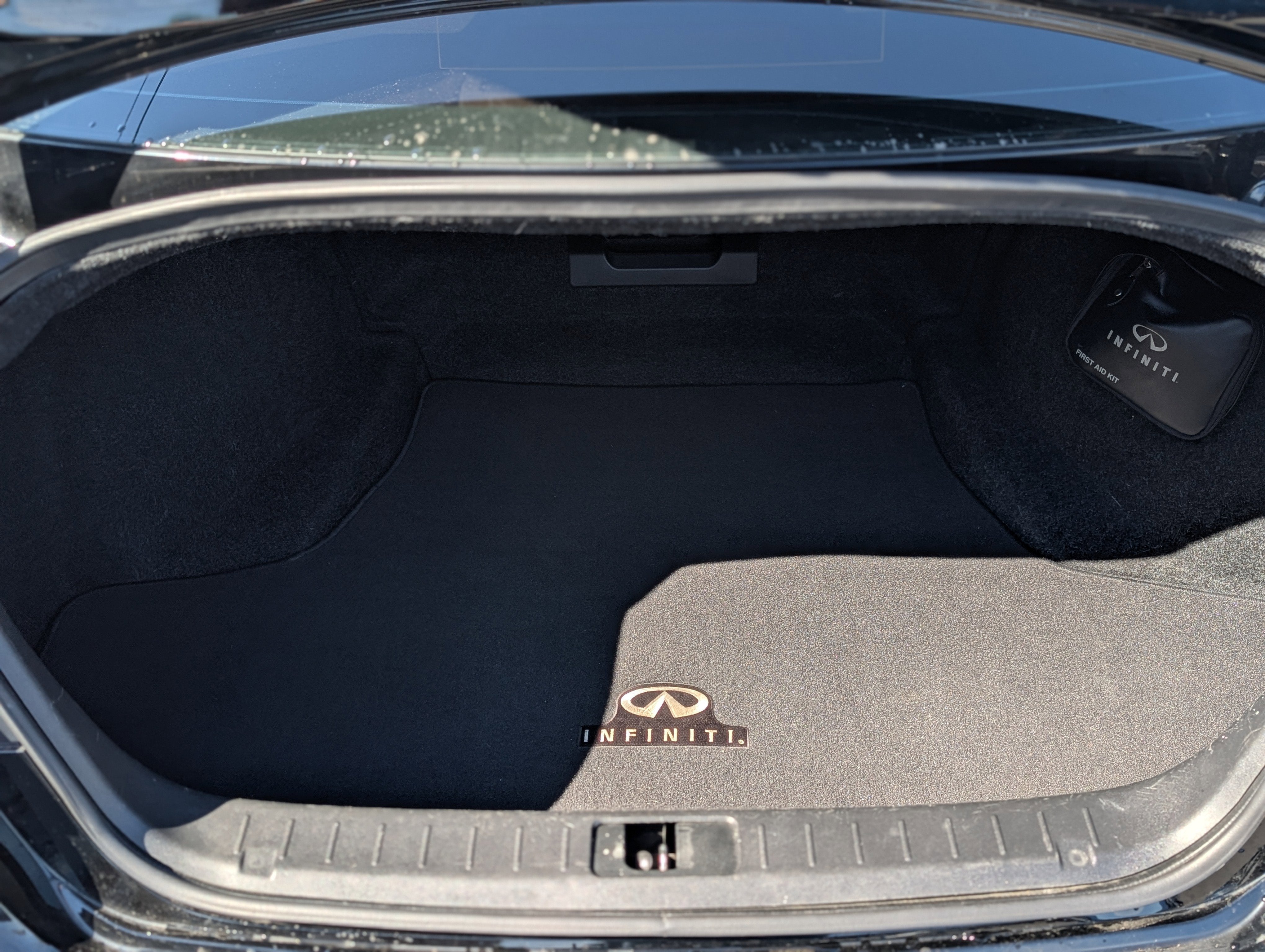 2017 INFINITI Q70 3.7X