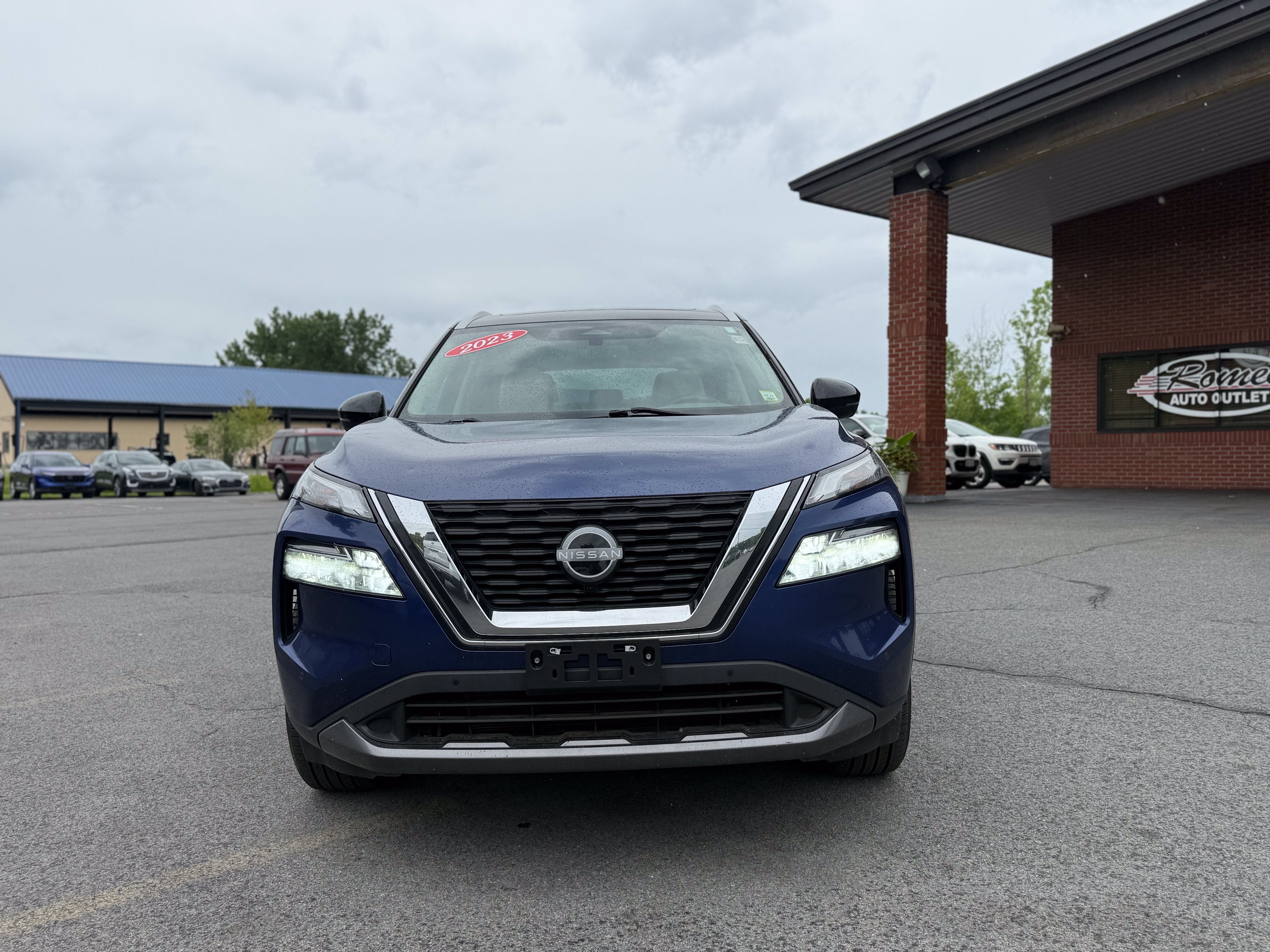 2023 Nissan Rogue SL