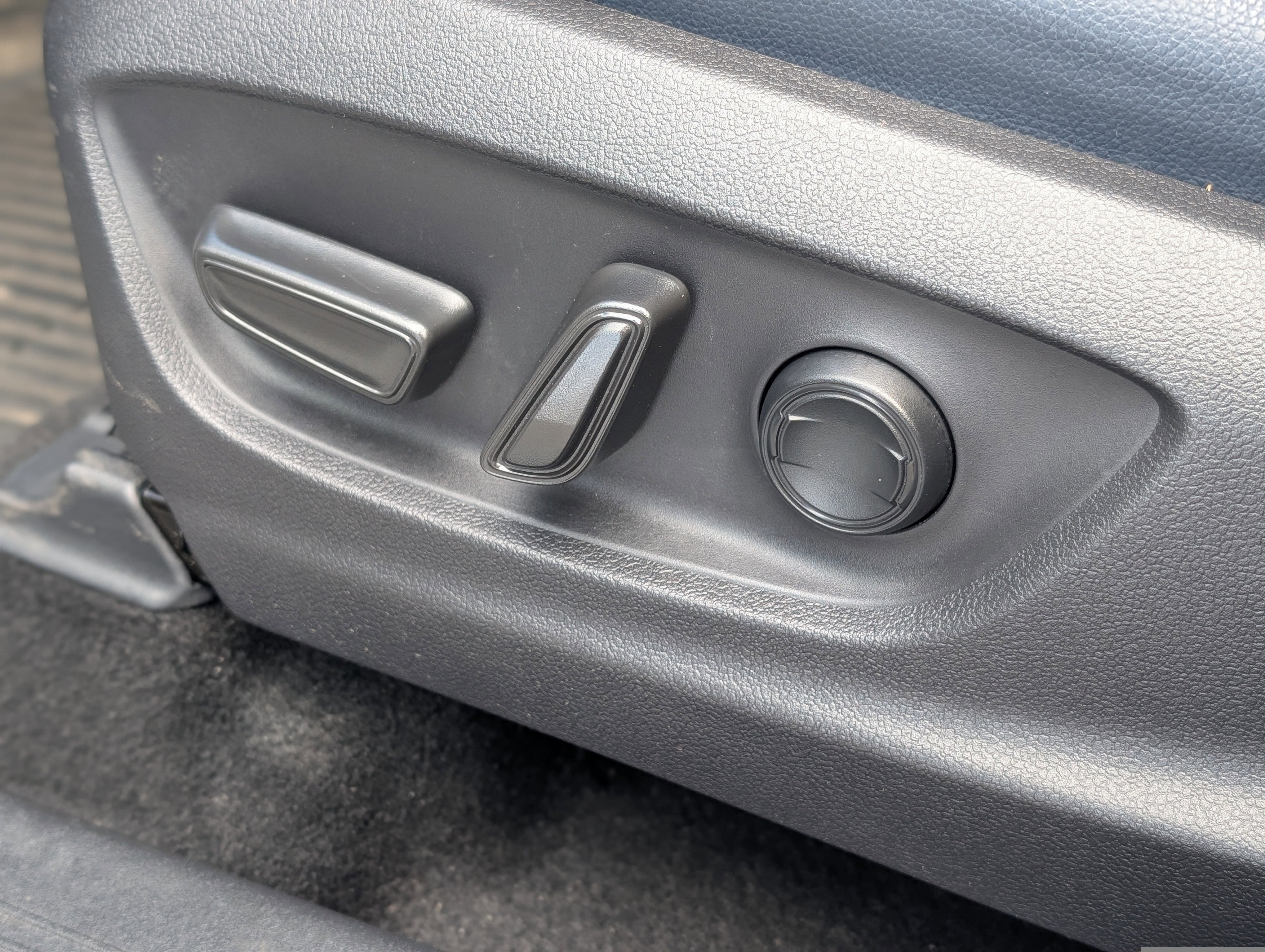 2024 Subaru Solterra Limited