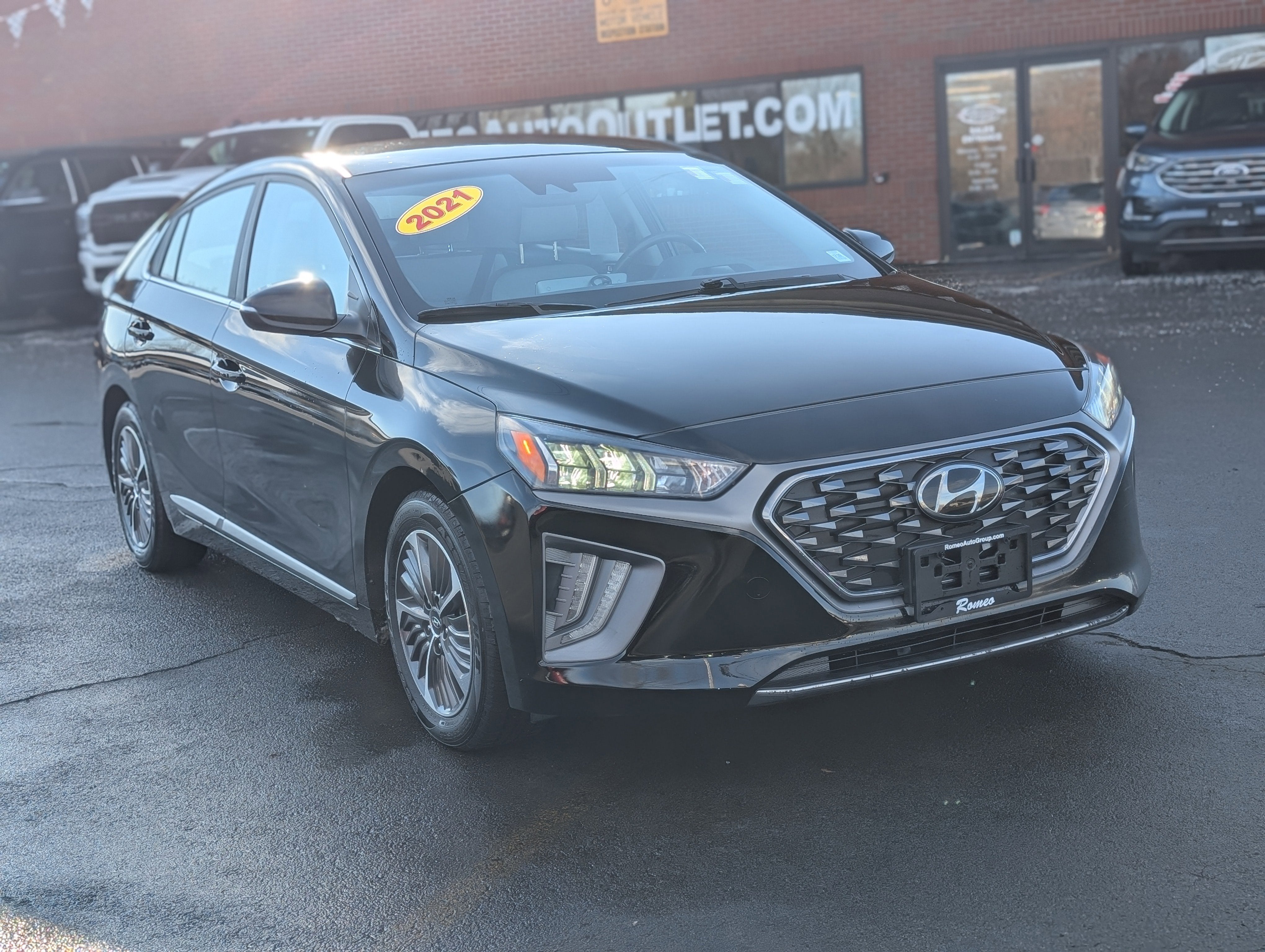 2021 Hyundai Ioniq Plug-In Hybrid SEL