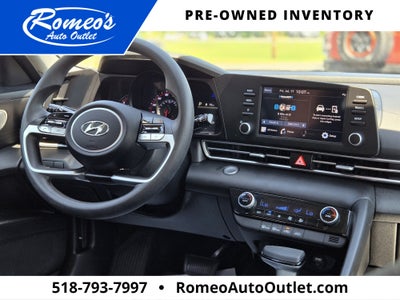 2023 Hyundai Elantra SEL