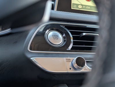 2021 Genesis G70 2.0T