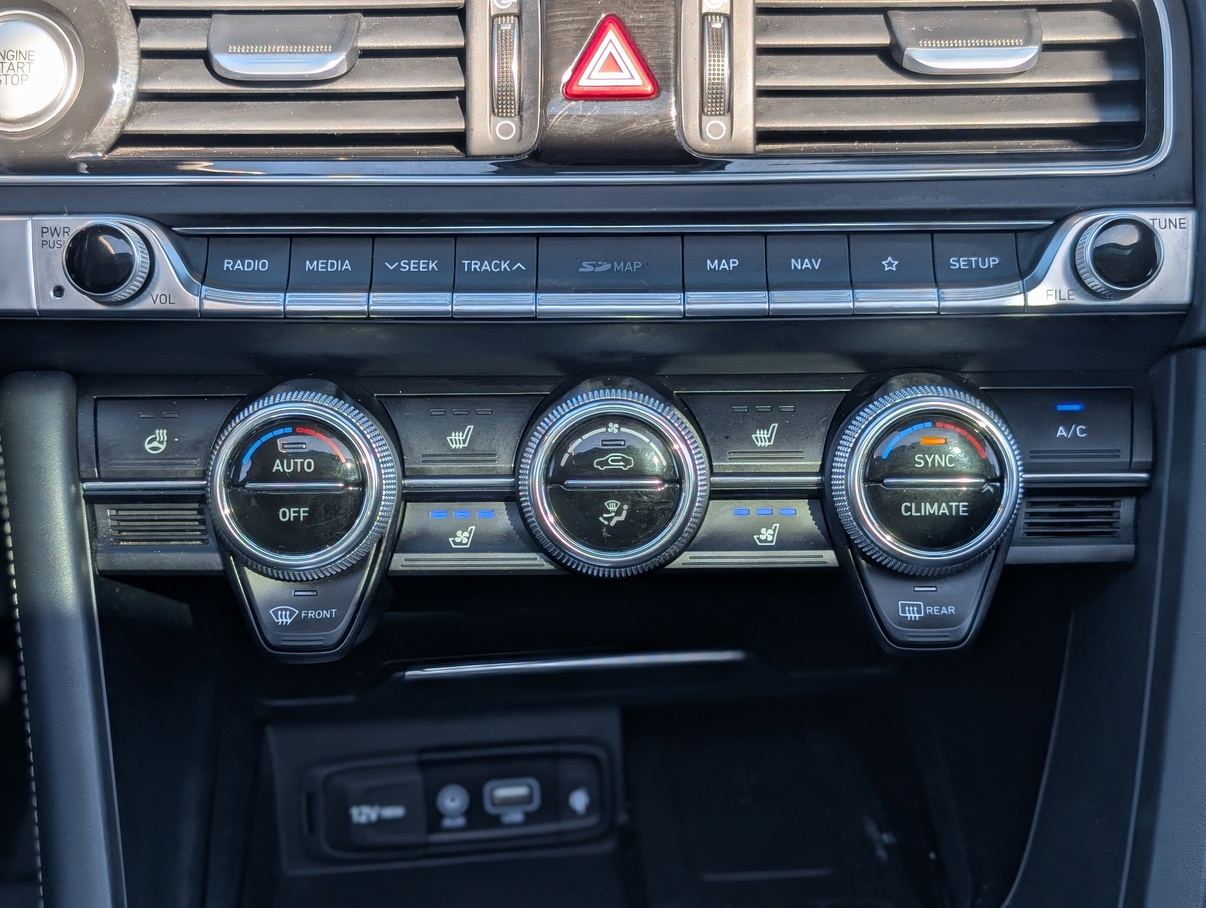 2021 Genesis G70 2.0T