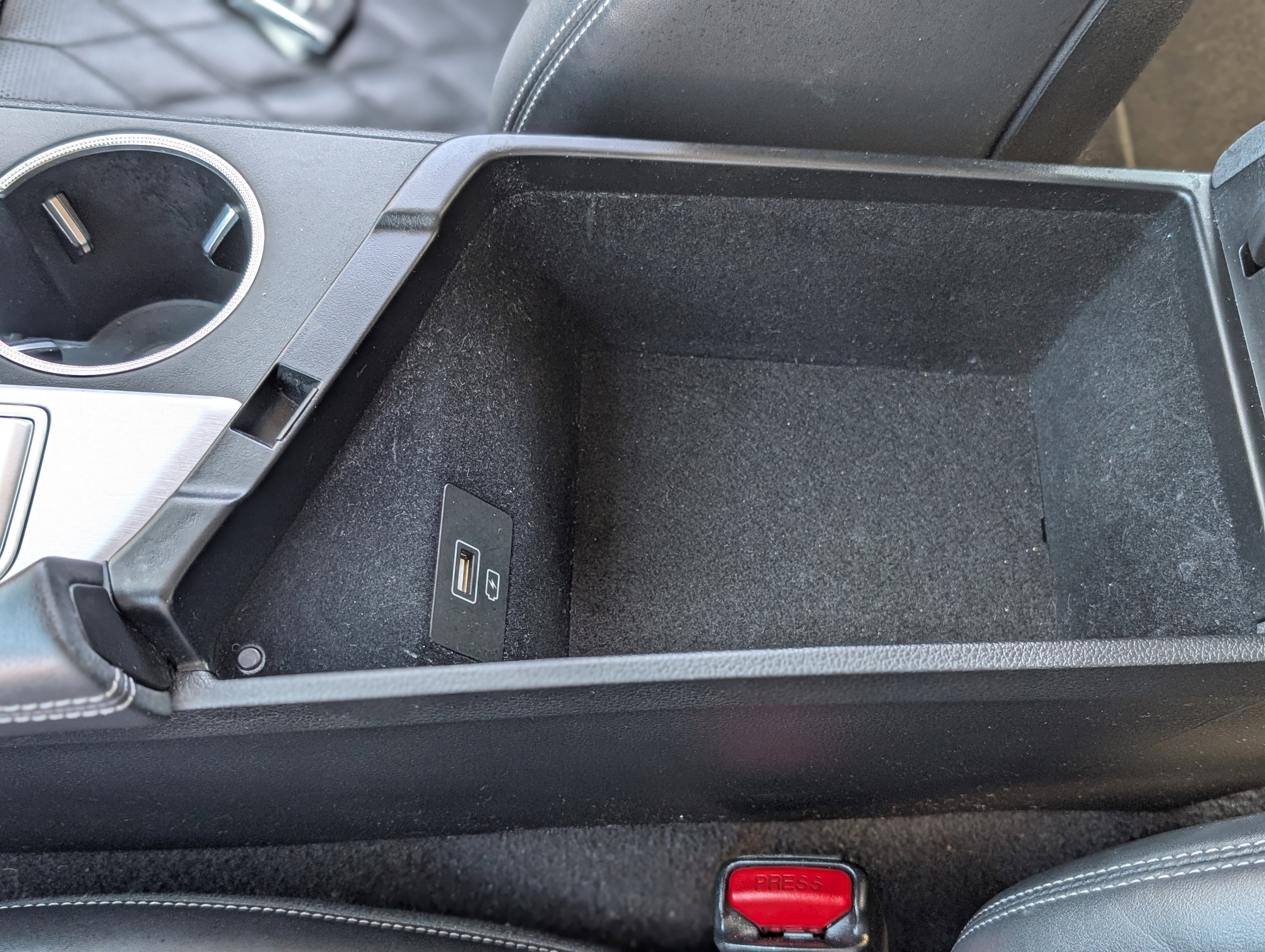 2021 Genesis G70 2.0T