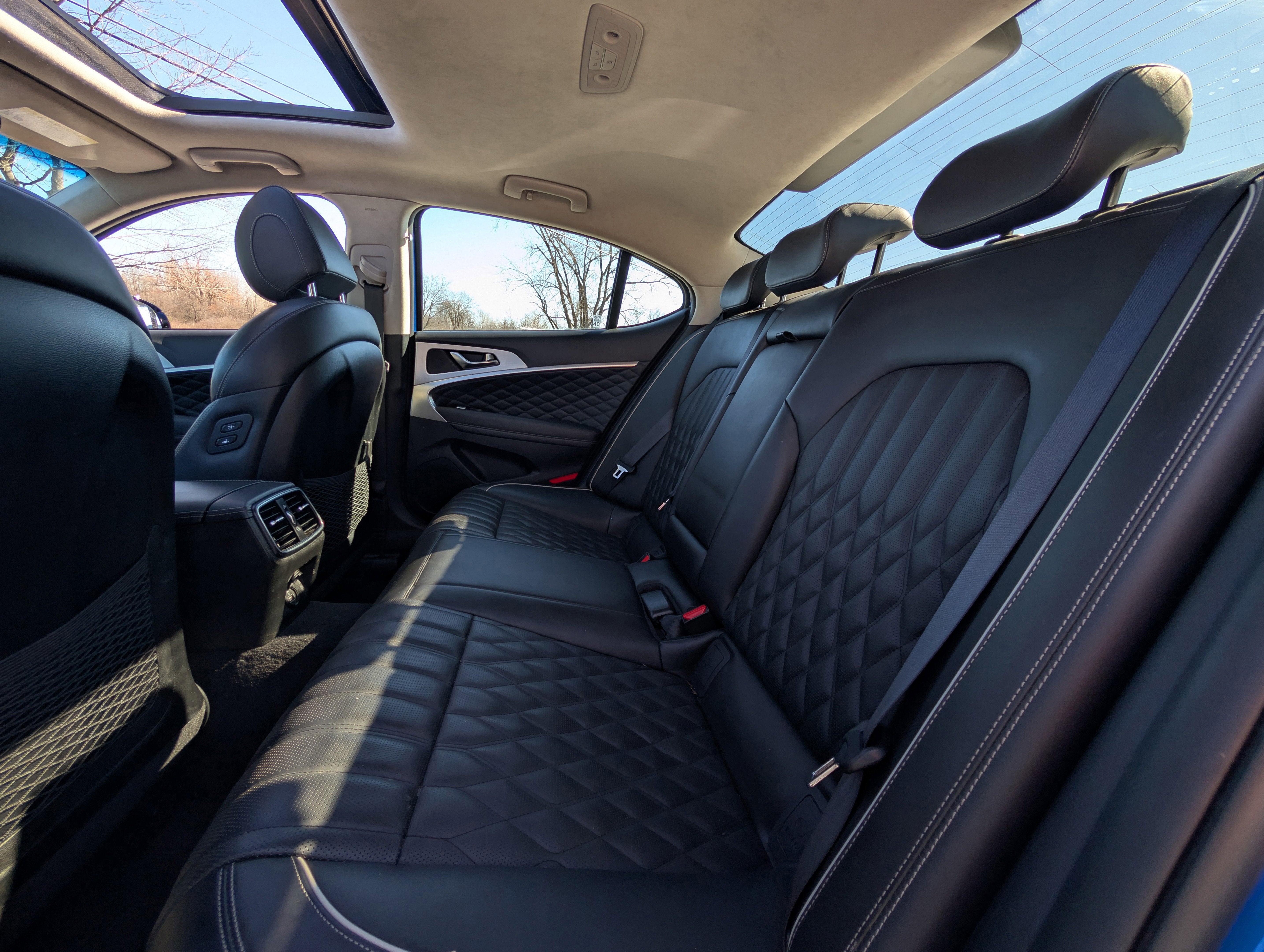 2021 Genesis G70 2.0T