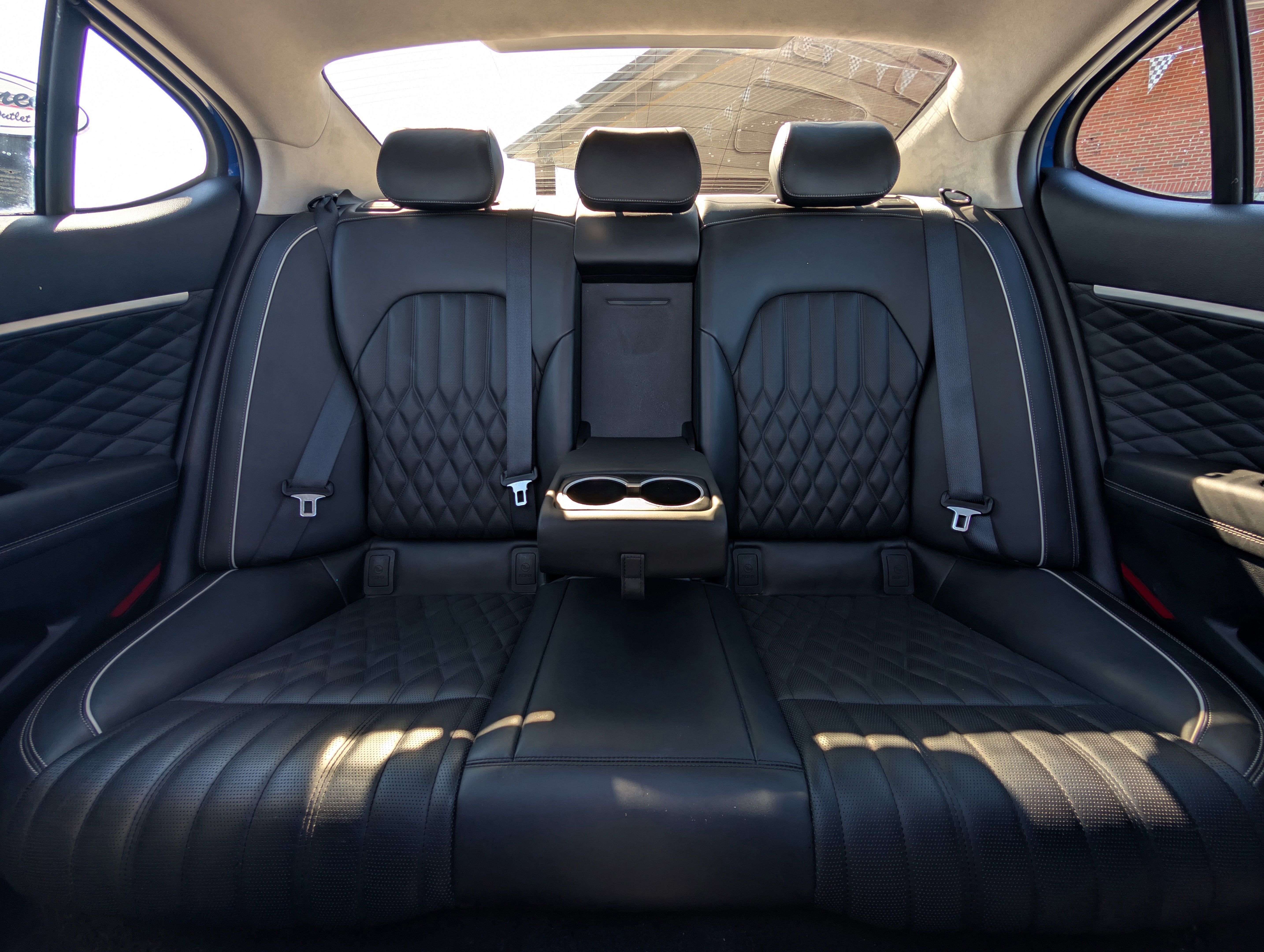 2021 Genesis G70 2.0T