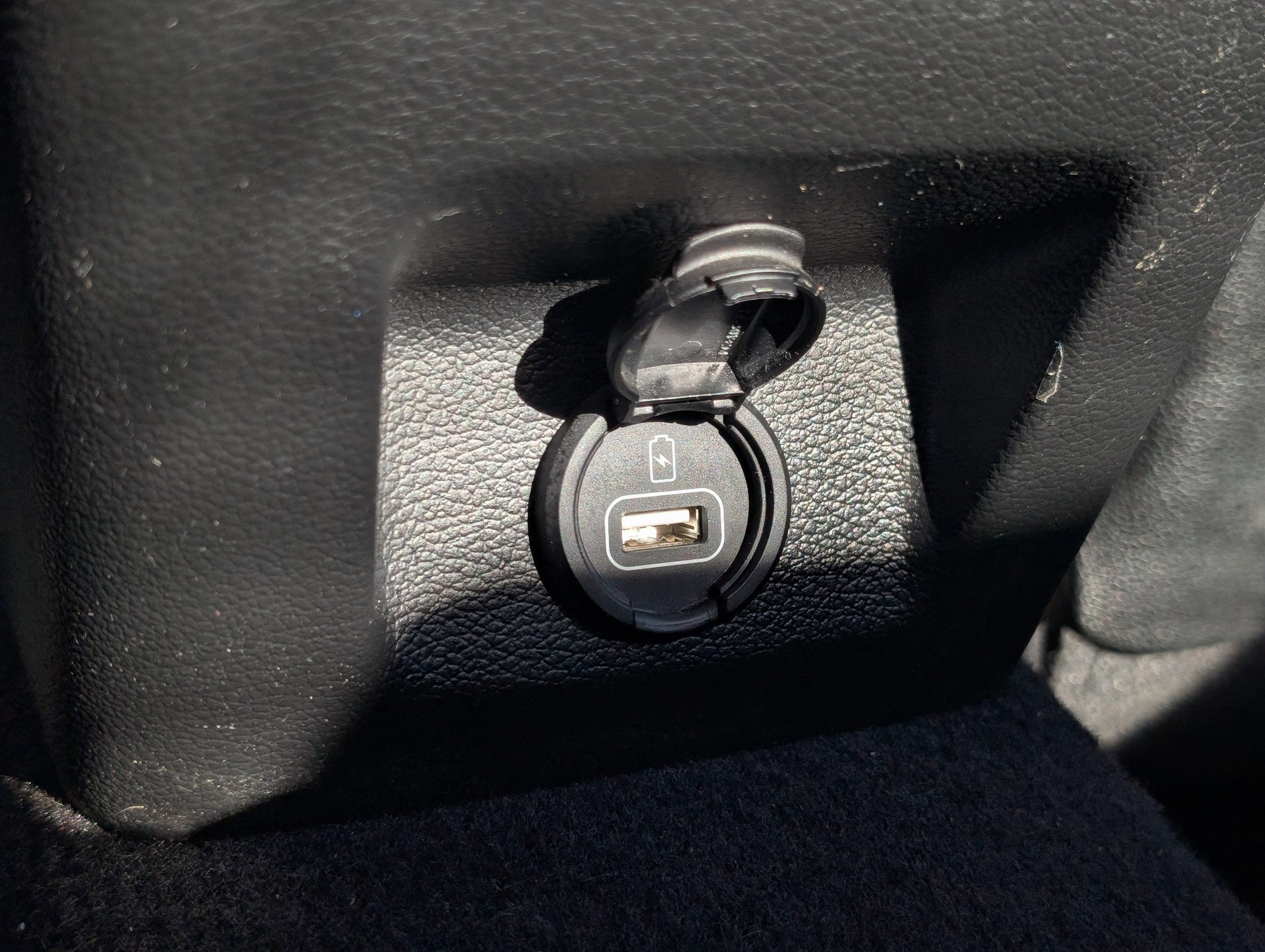 2021 Genesis G70 2.0T