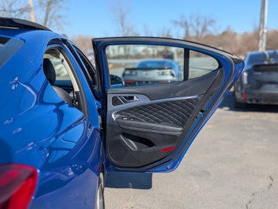 2021 Genesis G70 2.0T