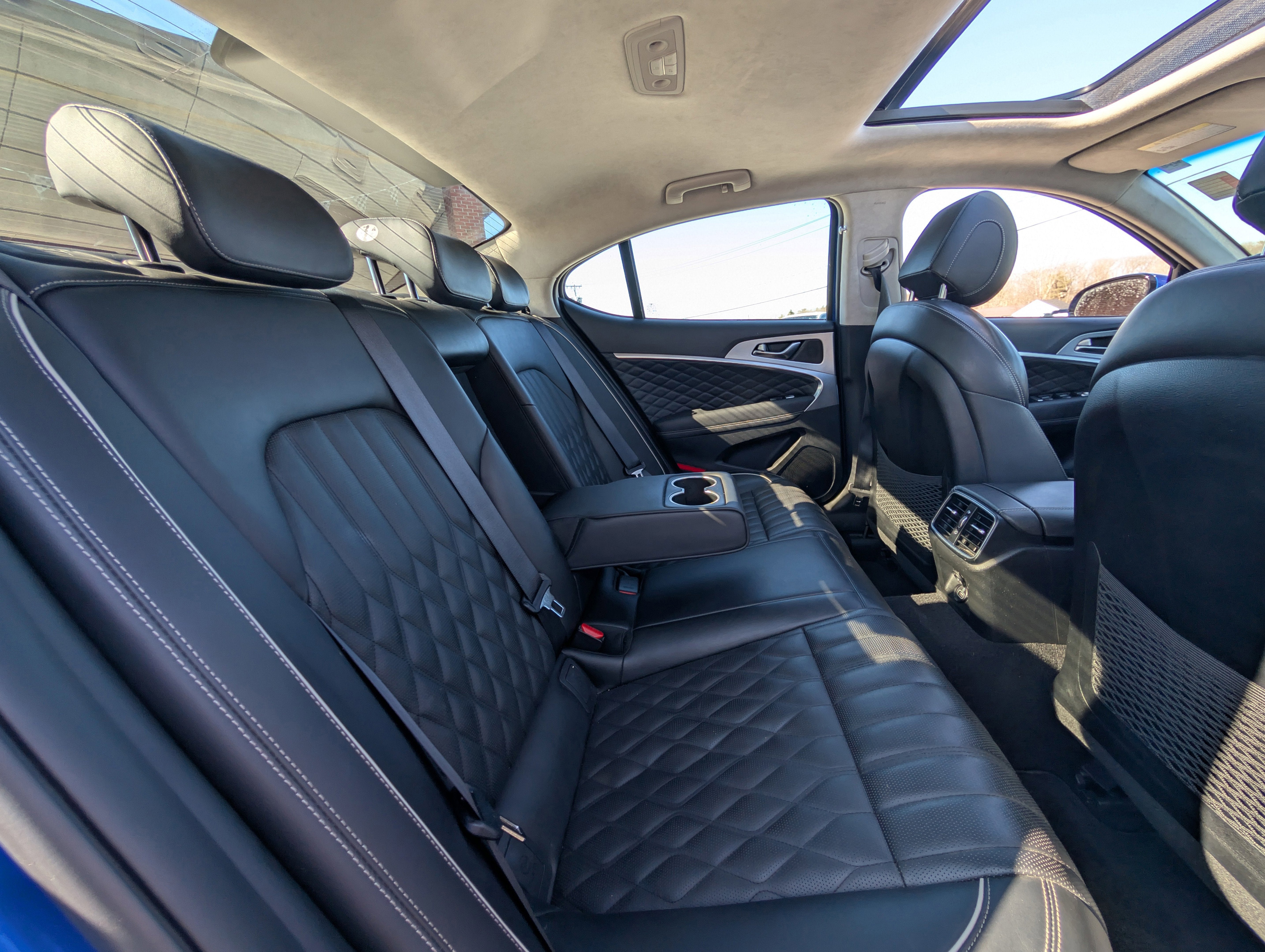 2021 Genesis G70 2.0T