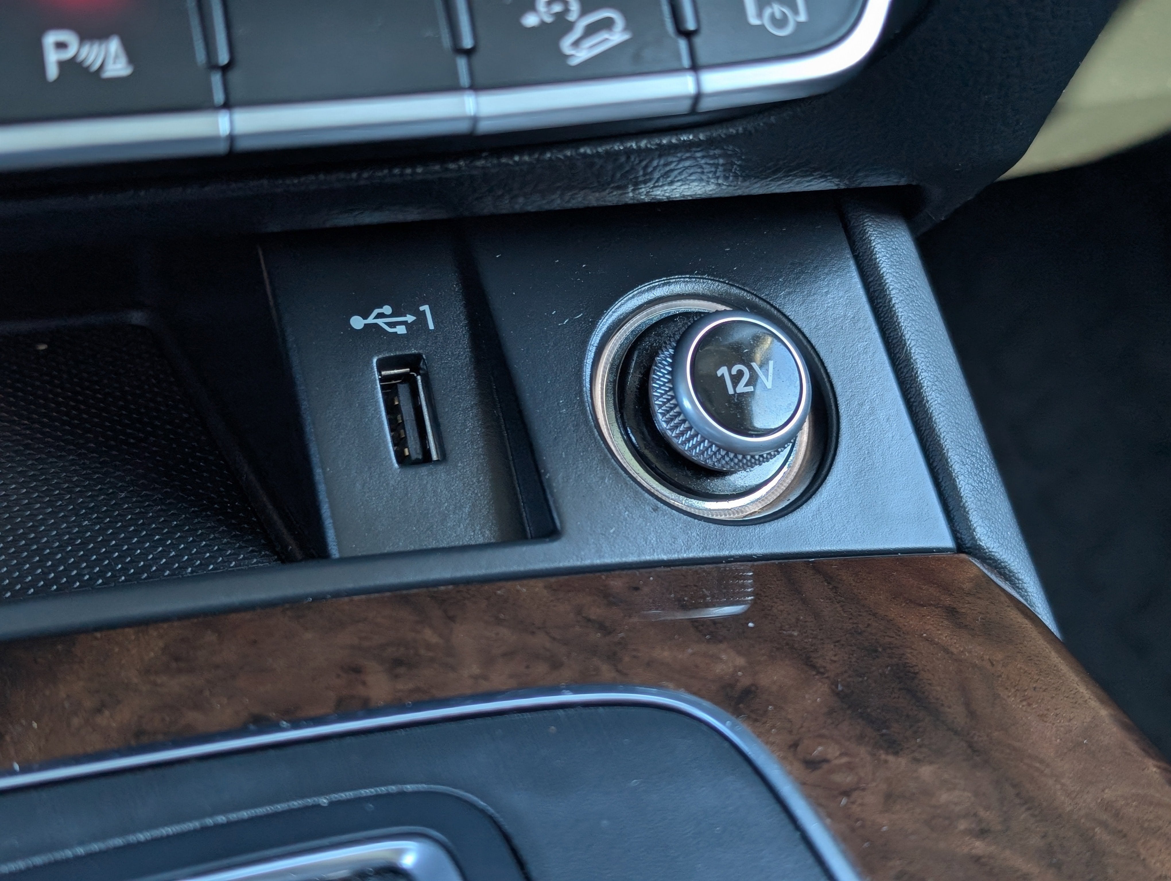 2020 Audi Q5 45 Premium Plus quattro