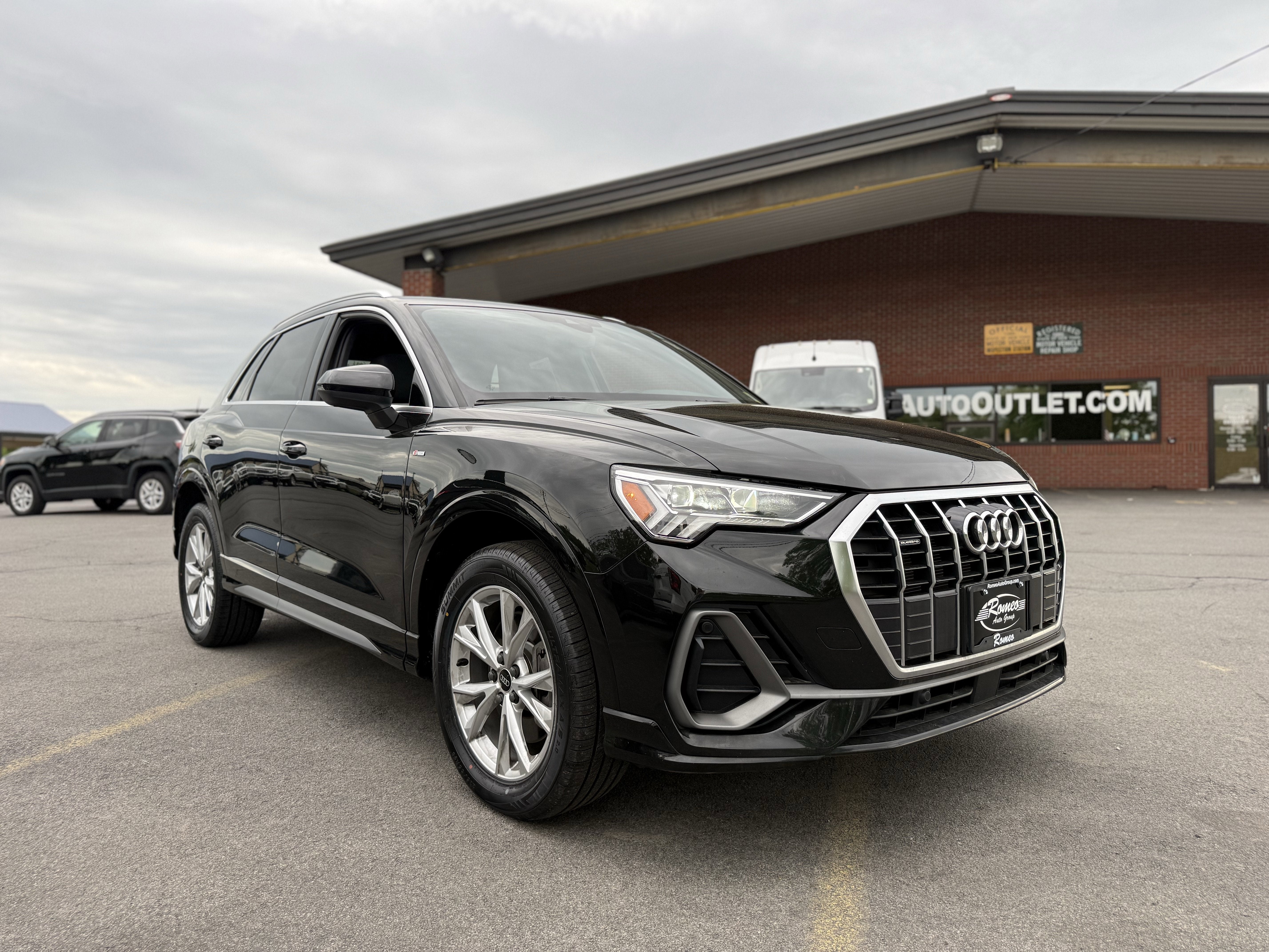 2023 Audi Q3 Premium S Line quattro