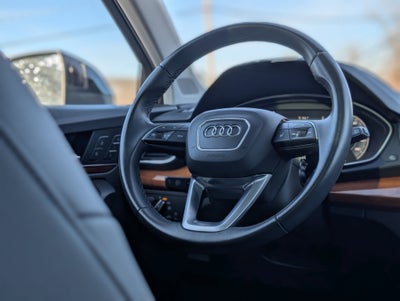 2022 Audi Q5 45 S line Premium quattro
