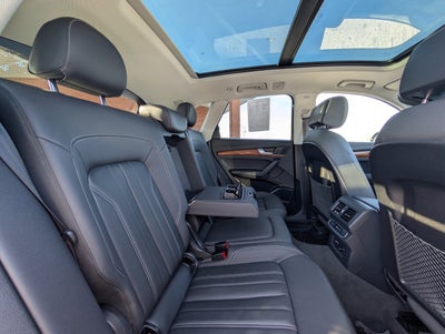 2022 Audi Q5 45 S line Premium quattro