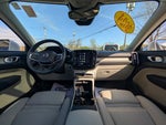 2024 Volvo XC40 B5 Plus Bright Theme