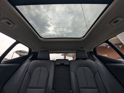 2025 Volvo XC40 B5 Core