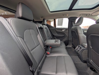 2025 Volvo XC40 B5 Core