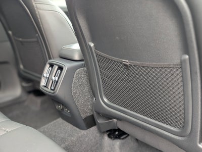 2025 Volvo XC40 B5 Core