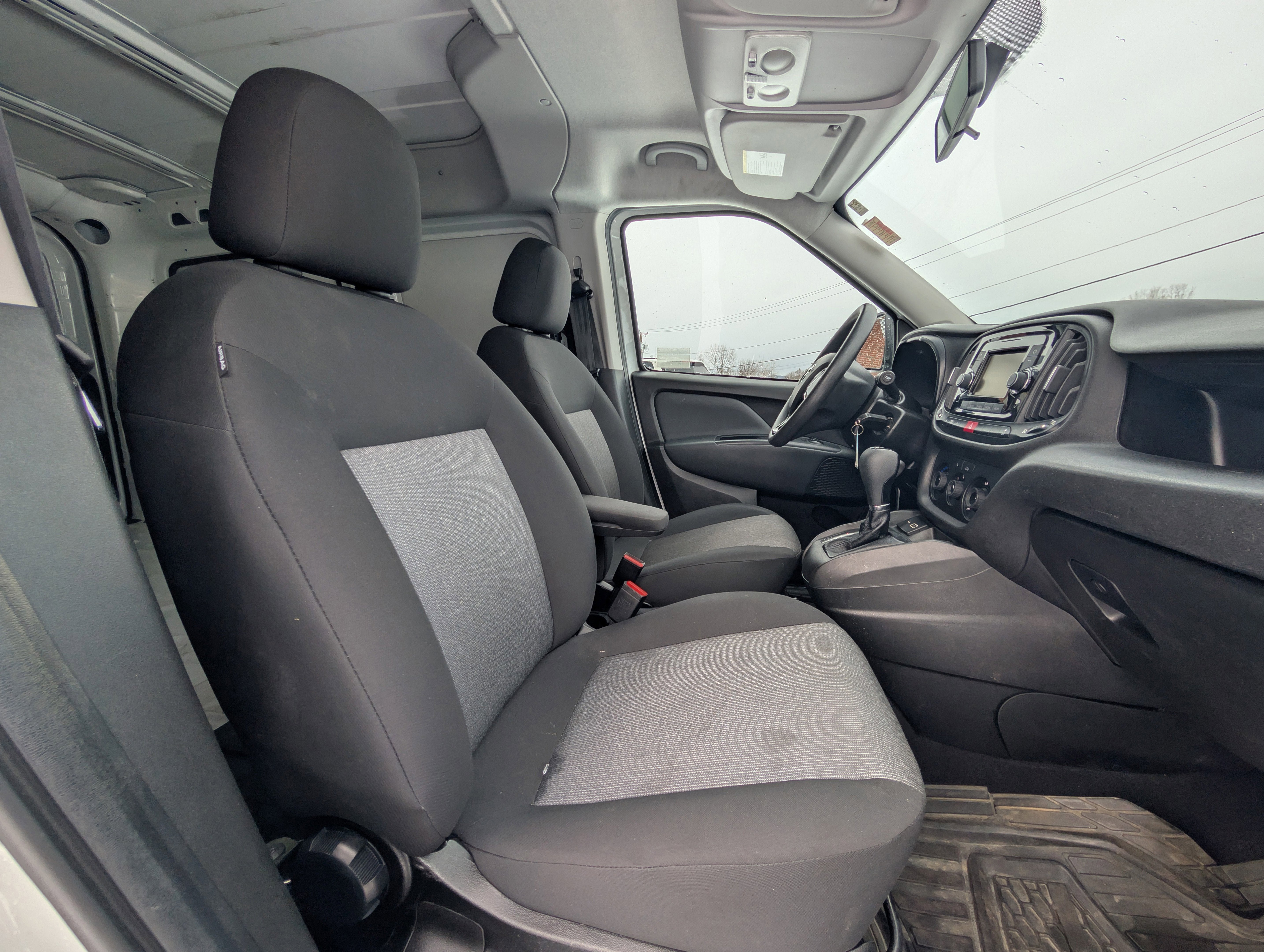 2022 RAM ProMaster City Base