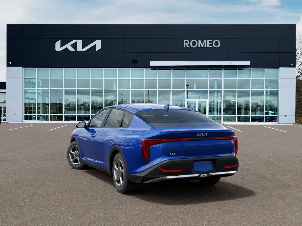 2026 Kia K4 LXS