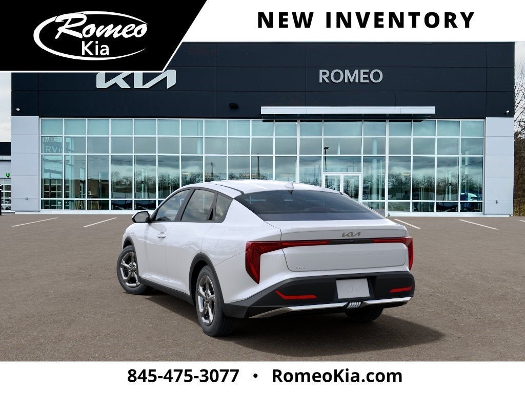 2026 Kia K4 LXS