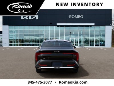 2026 Kia K4 LXS