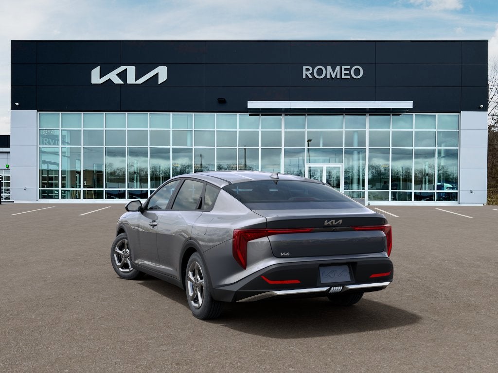 2026 Kia K4 Base