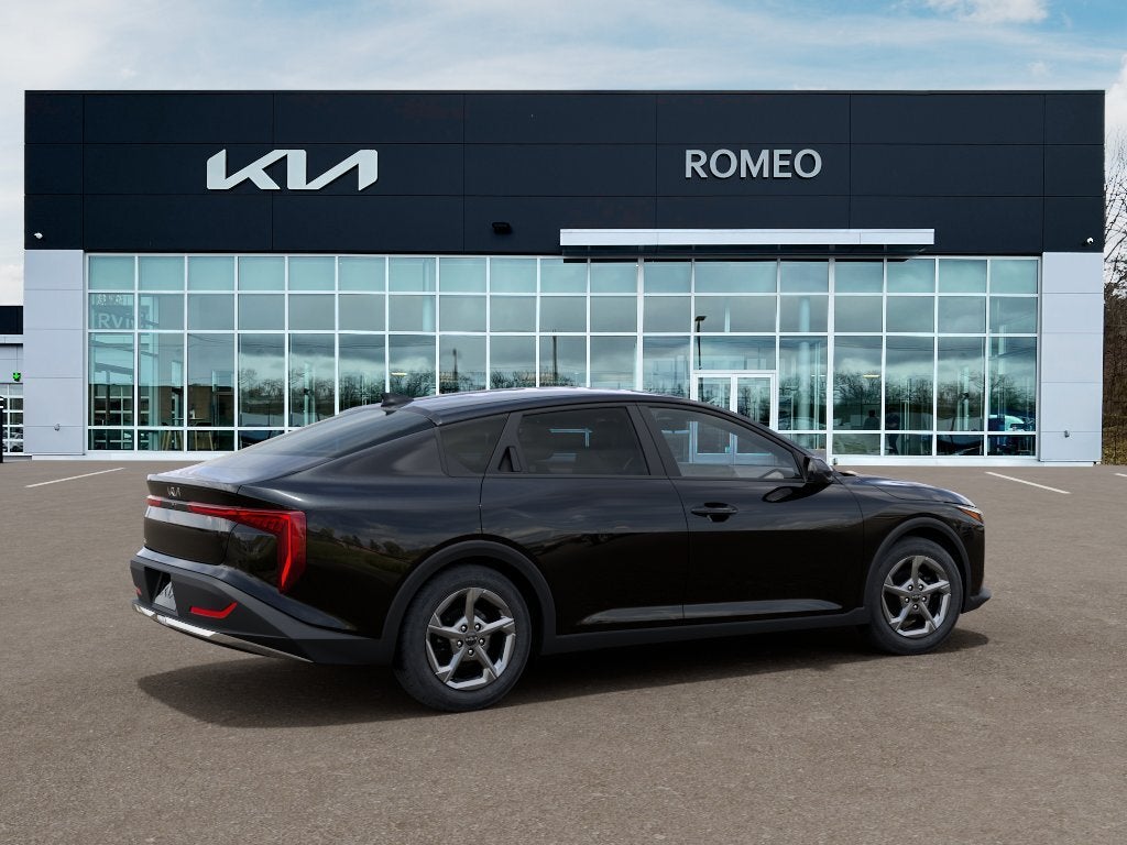 2026 Kia K4 Base