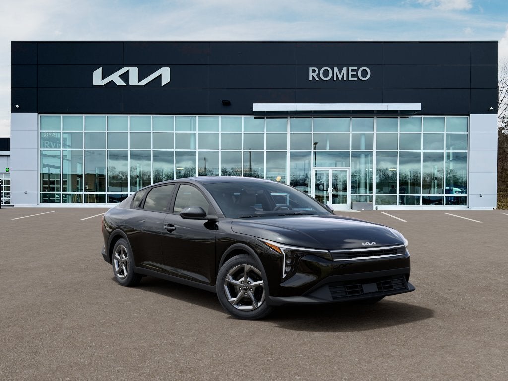 2026 Kia K4 Base