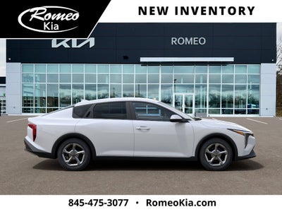 2026 Kia K4 LXS