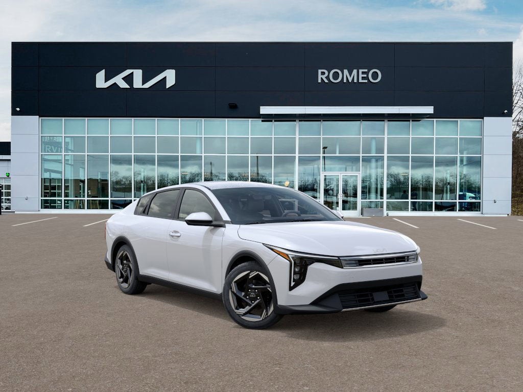2025 Kia K4 EX